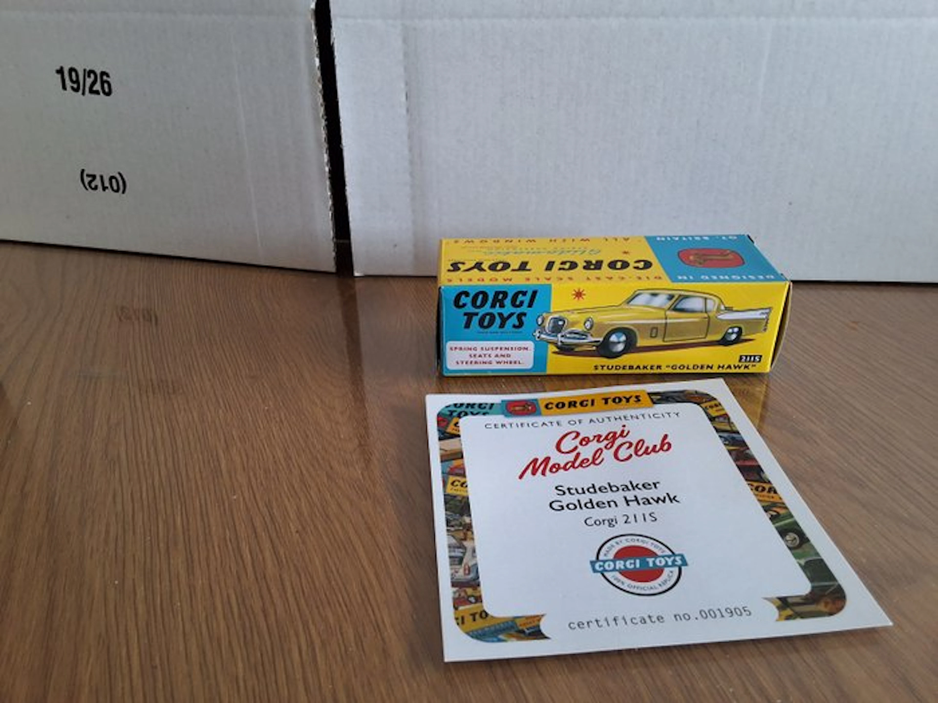 Corgi 1:43 - Model car - Studebaker Golden Hawk - in...