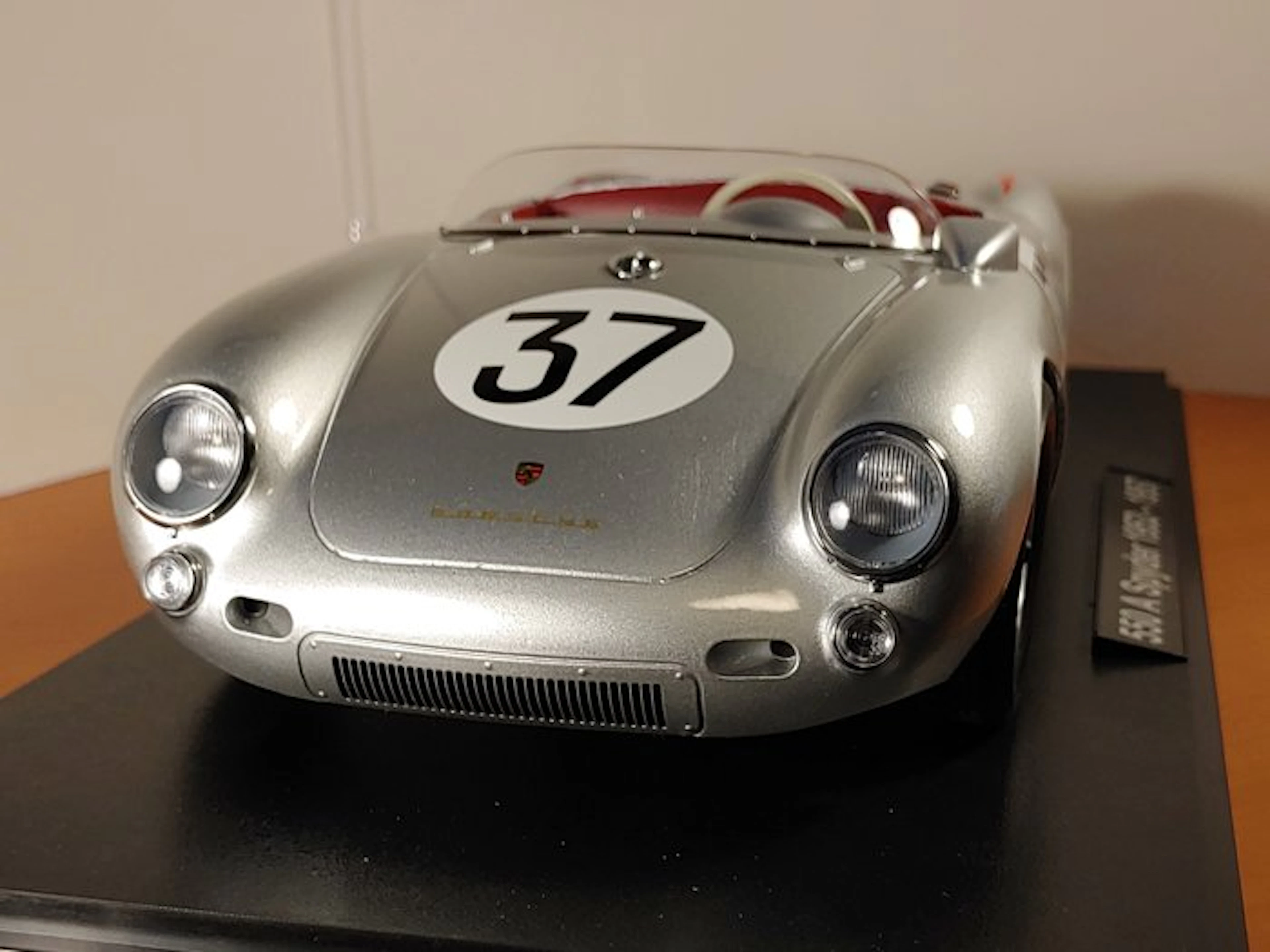 KK-Scale 1:12 - Model race car - Porsche 550A Spyder #37...