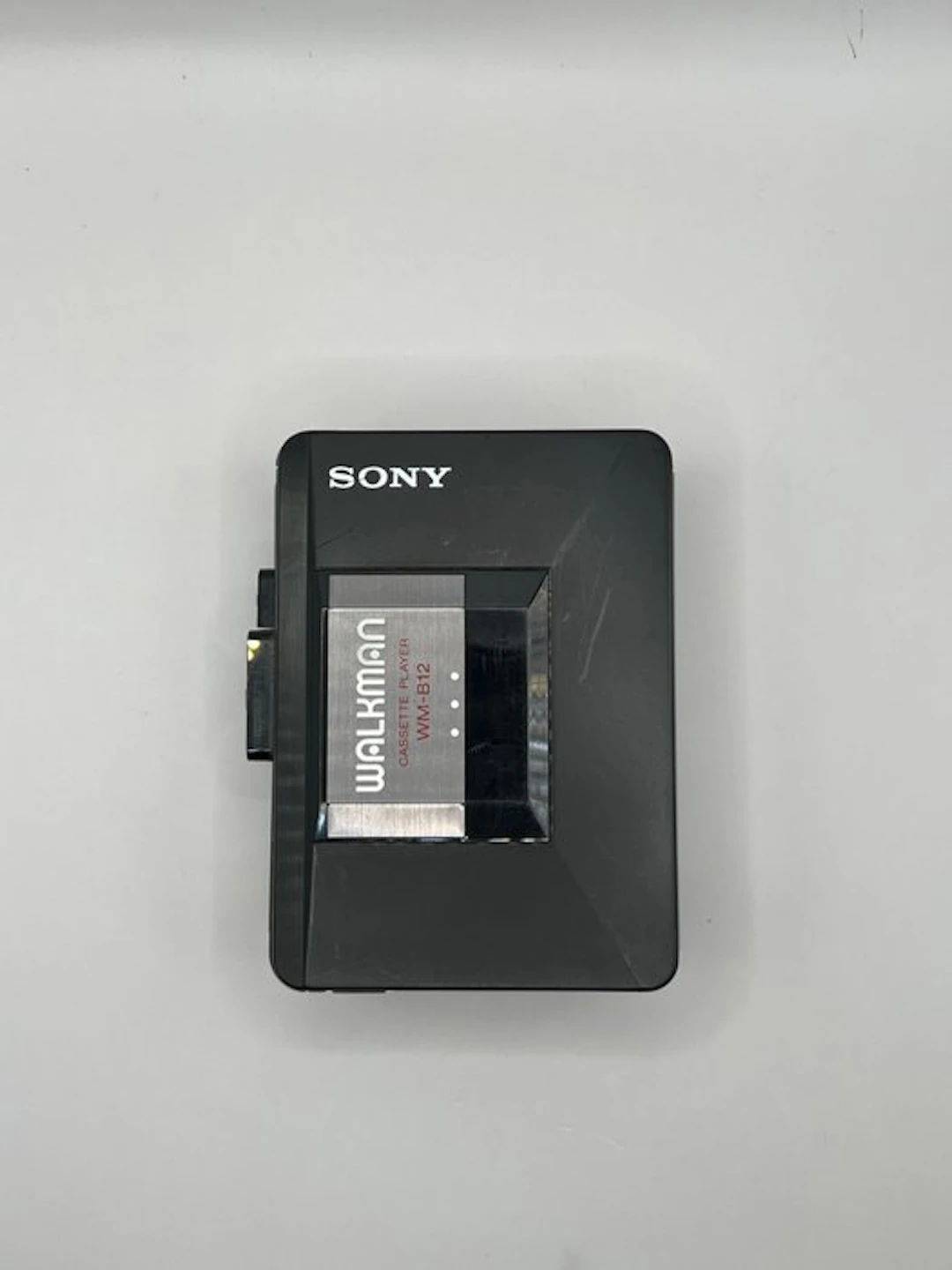 Sony - WM-B12 Walkman Portable cassette player