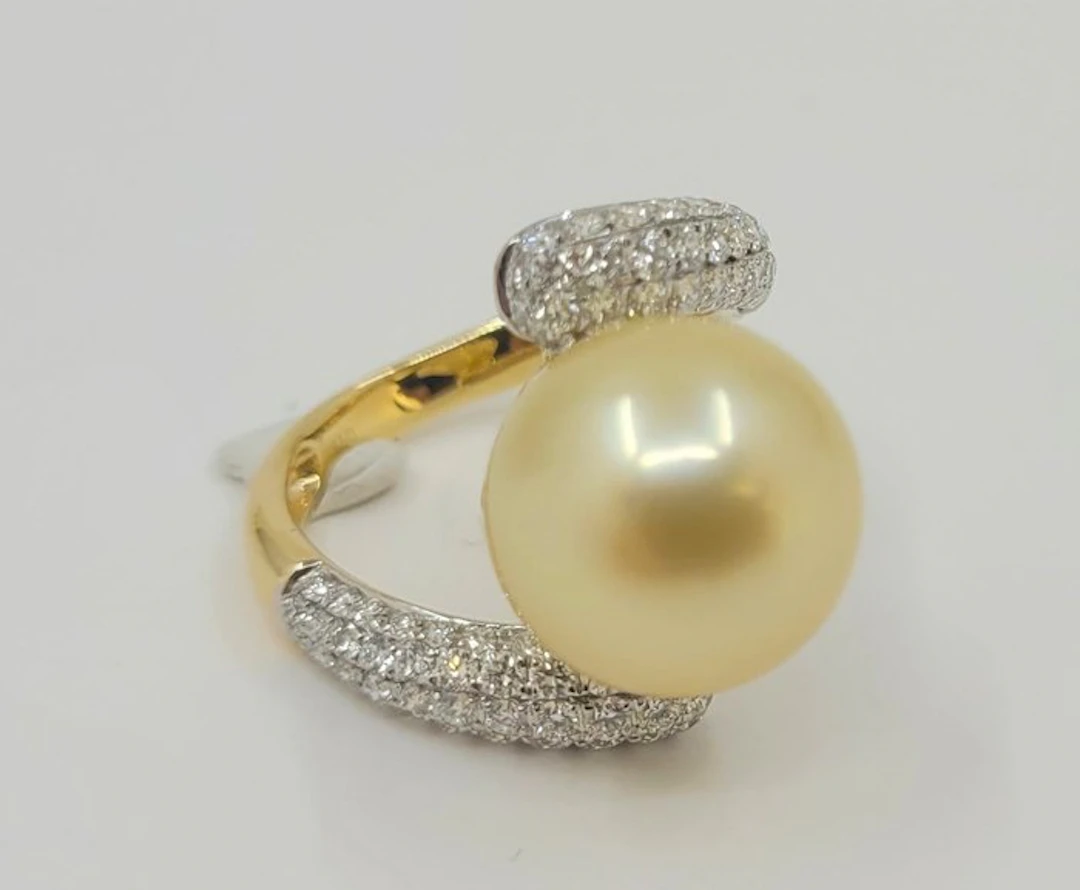 Ring - 18 kt