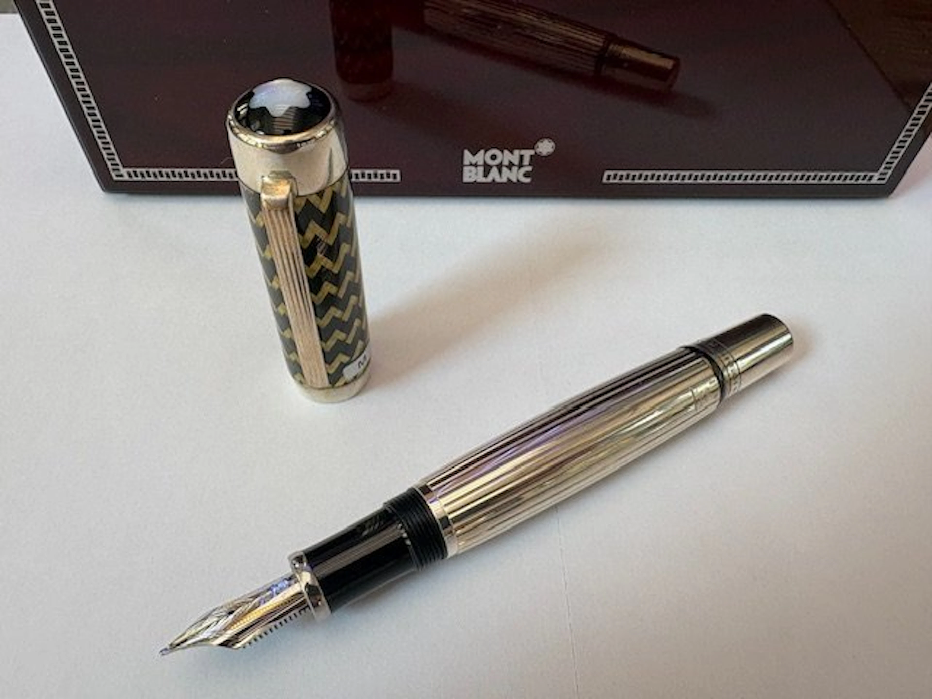 Montblanc - PENNA STILOGRAFICA MONTBLANC 4810 PATRON OF ARTS J.P