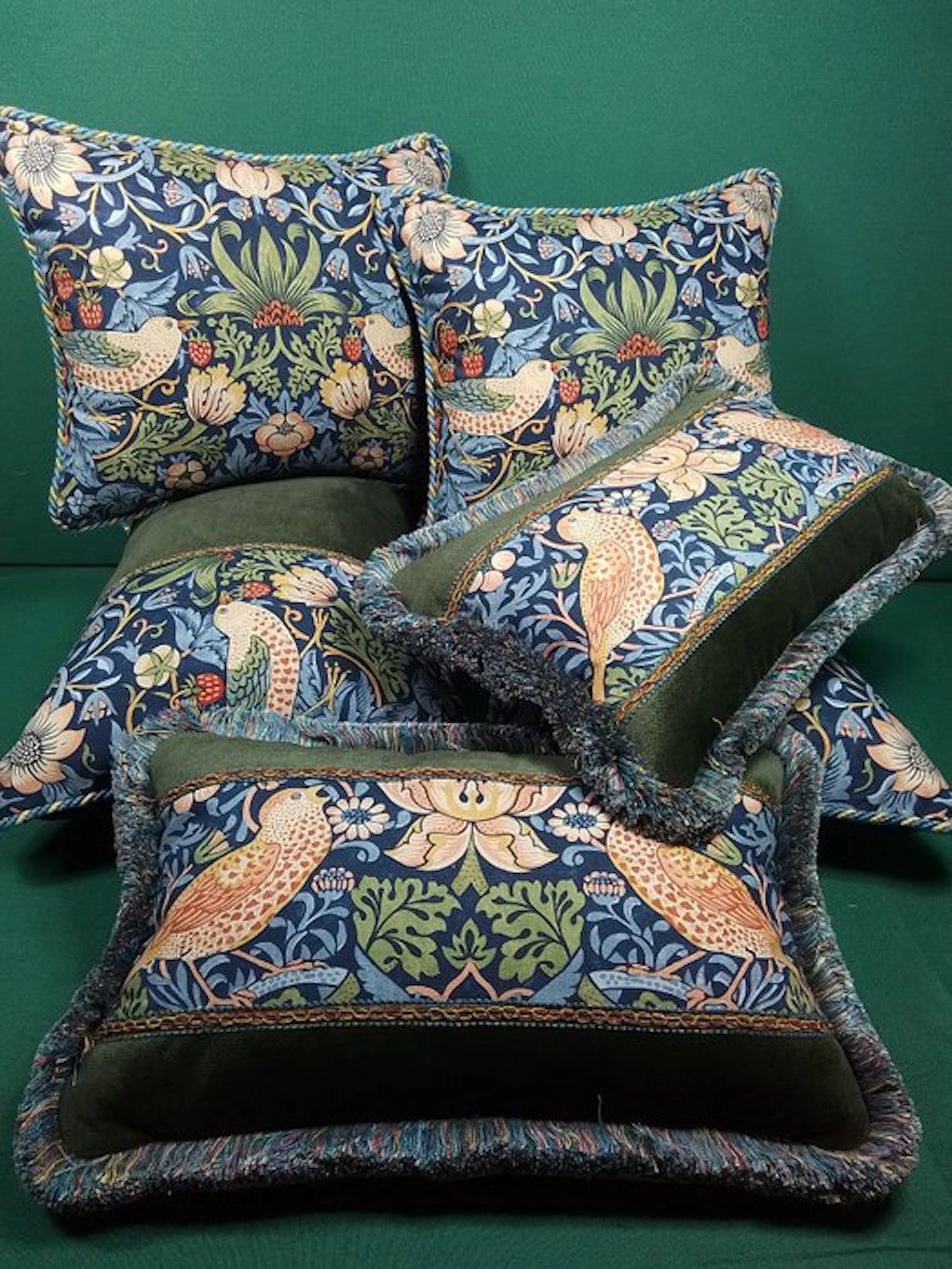 Pillow set with Morris & Co fabric, filling included - Cushion (6)