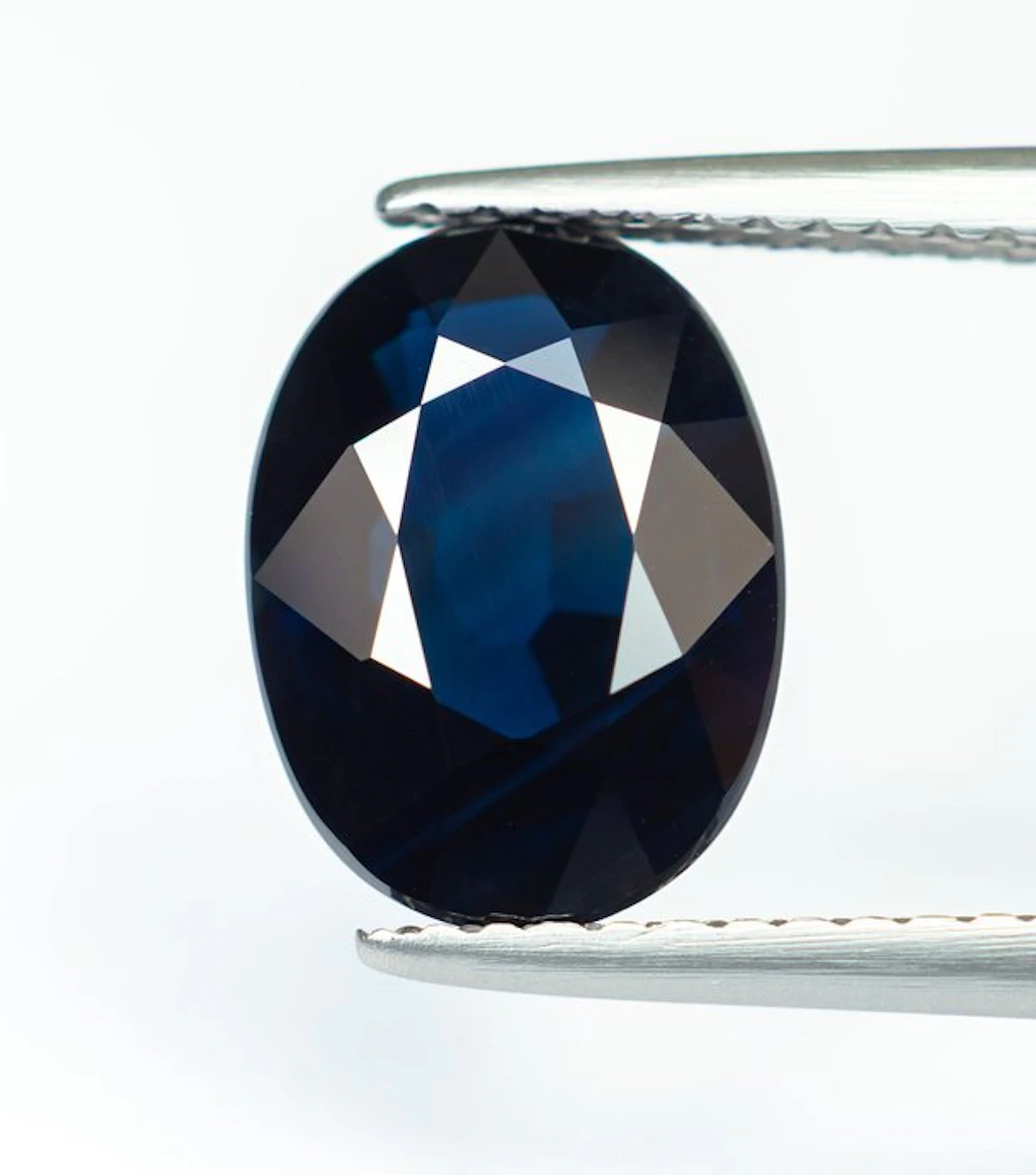 No reserve price Sapphire - 3.54 ct - Bellerophon Gemlab - Deep Blue