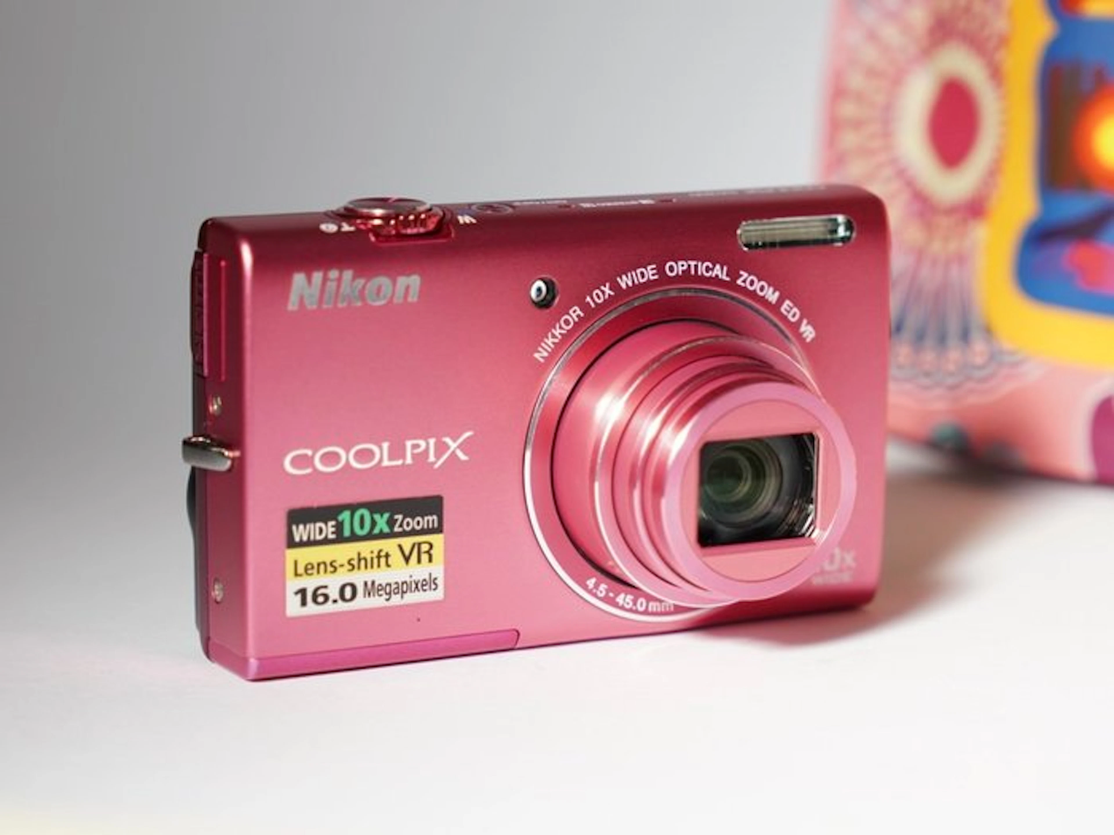 Nikon COOLPIX S6200 16MP Wide 10x Zoom Digital compact camera