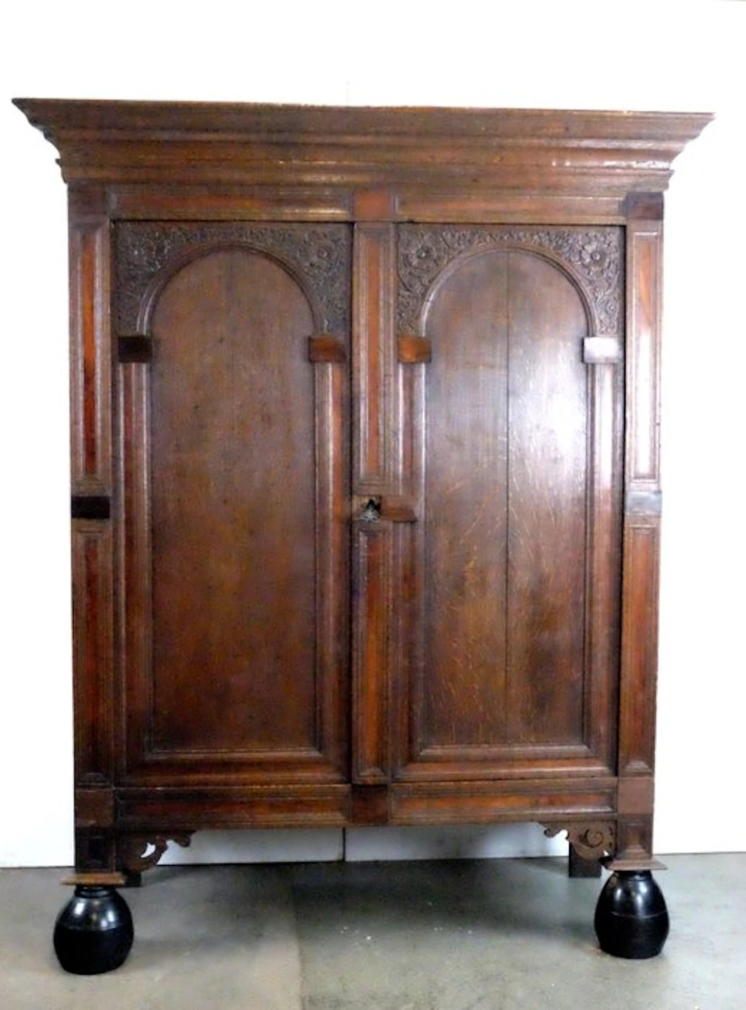 Cupboard - Oak