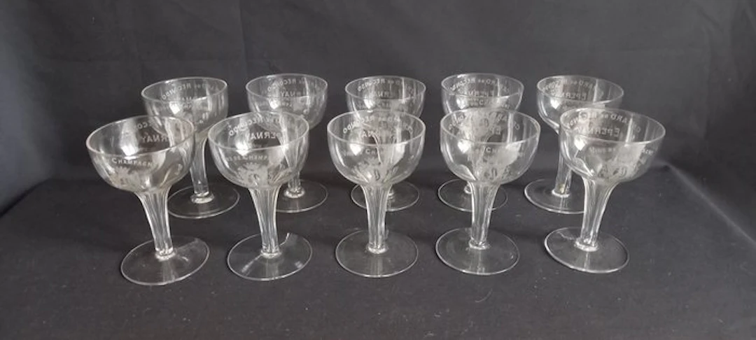Champagne glass (10) - Crystal - Gerard de Recondo Epernay - Champagne Wines