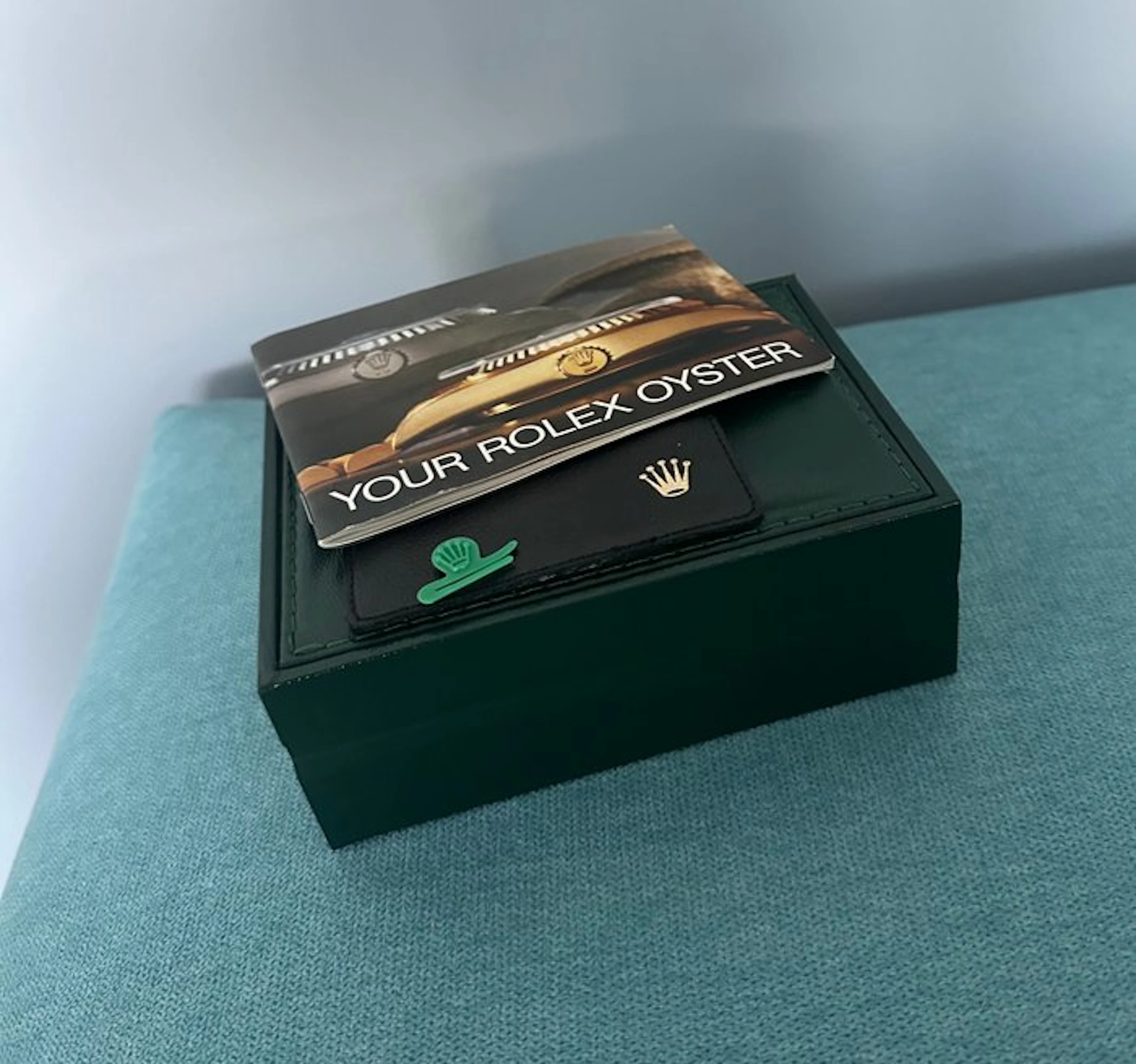 Rolex - 1984 - Vintage - 68.00.2 + 3 matching items