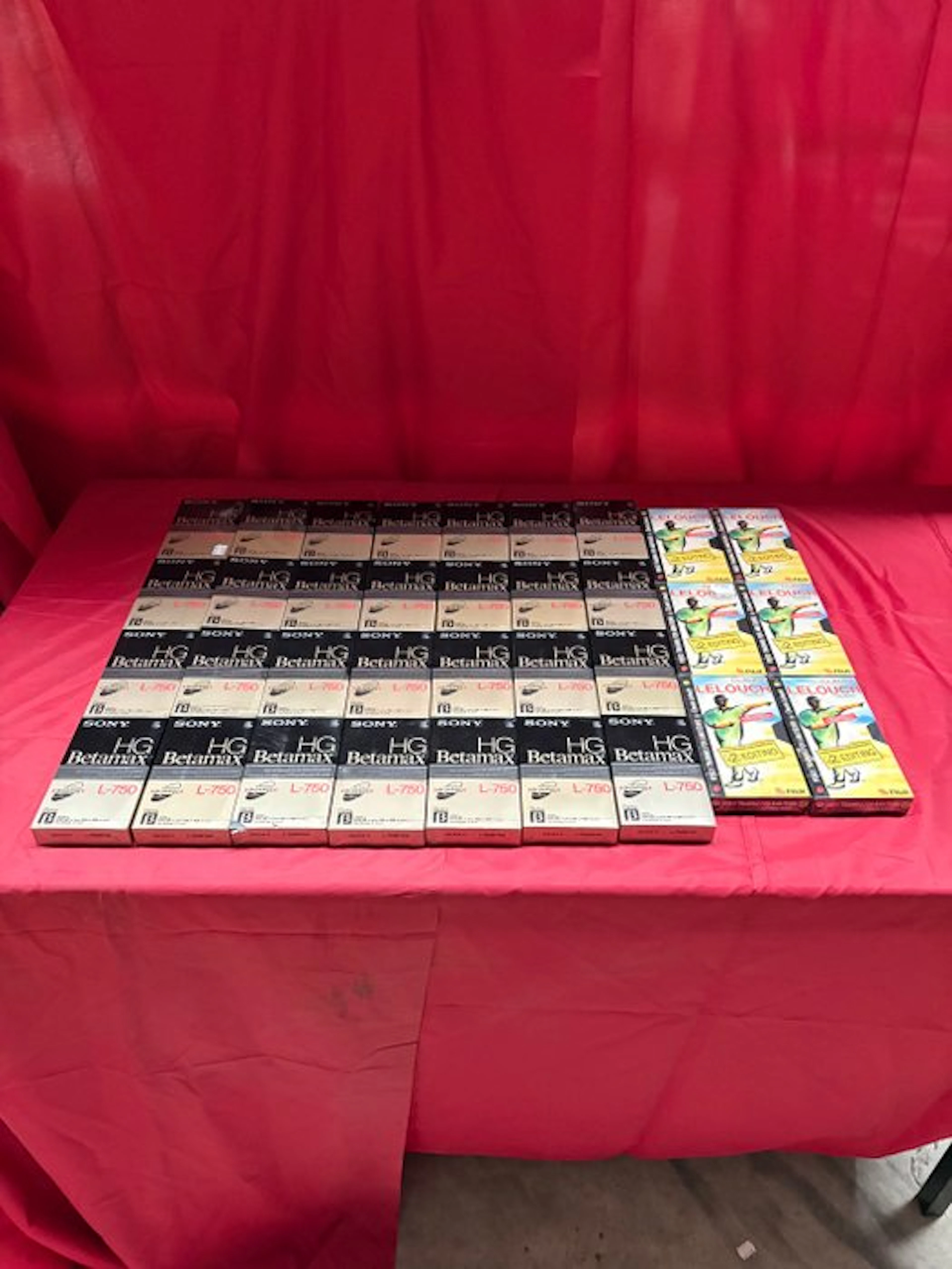 Sony Grote partij 34 vintage videocassettes – 28x Sony HG...