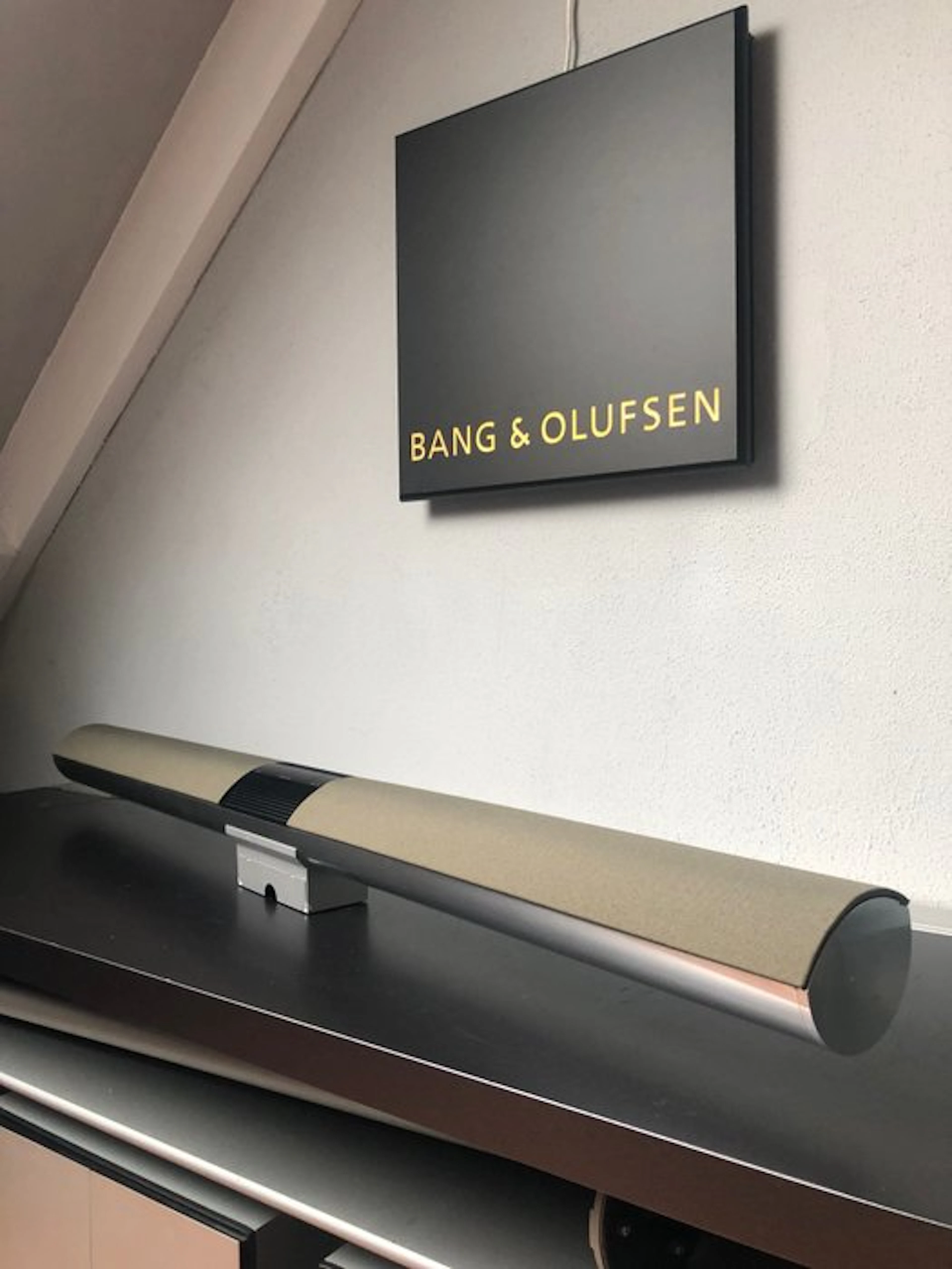 Bang & Olufsen David Lewis - BeoLab 3500 MK 2 - Olive...