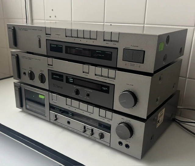 Akai - AT-S210 - AM-U210 - CS-F14 / 3-Piece Matching...