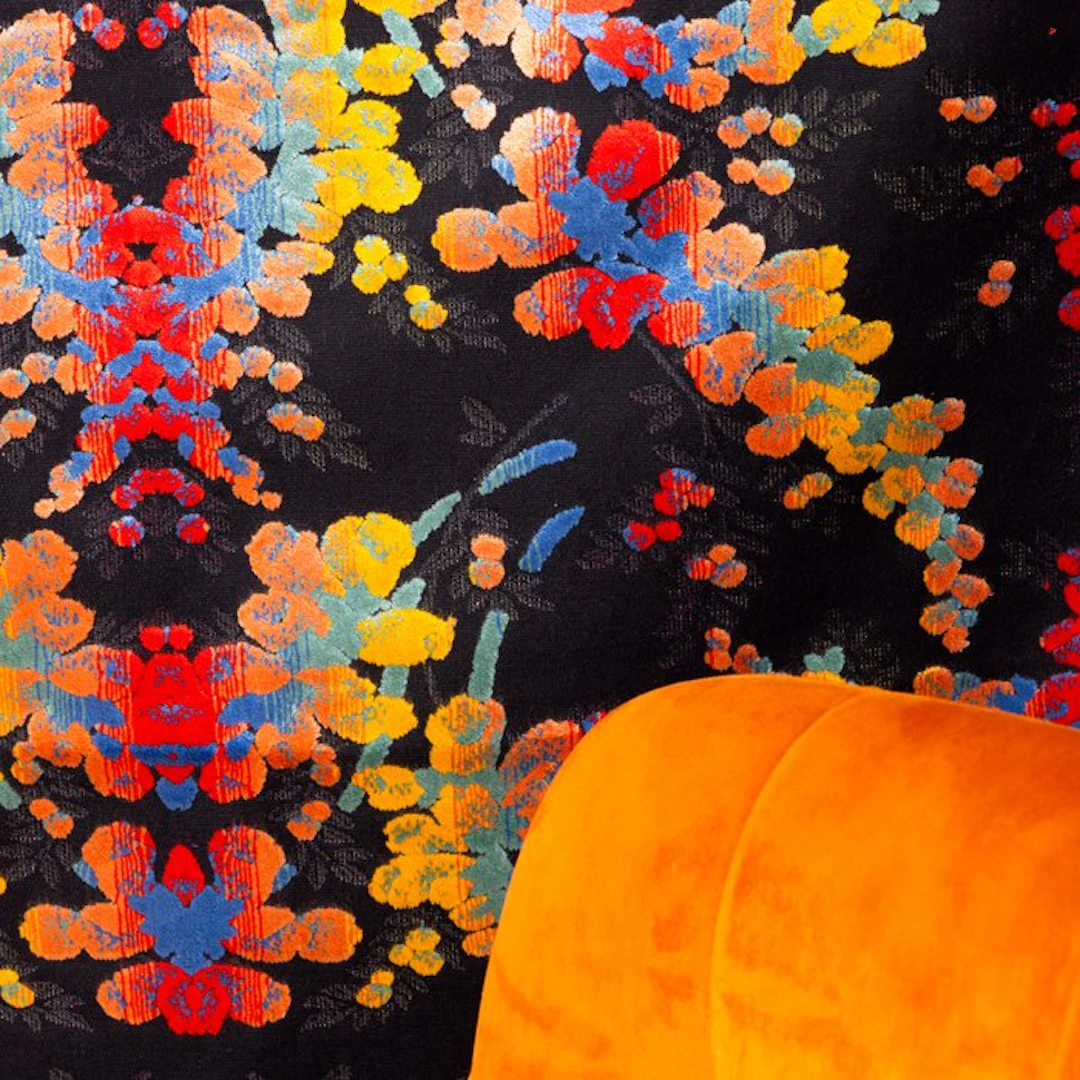 BA071 - German artisanal velvet – Color-shifting floral...