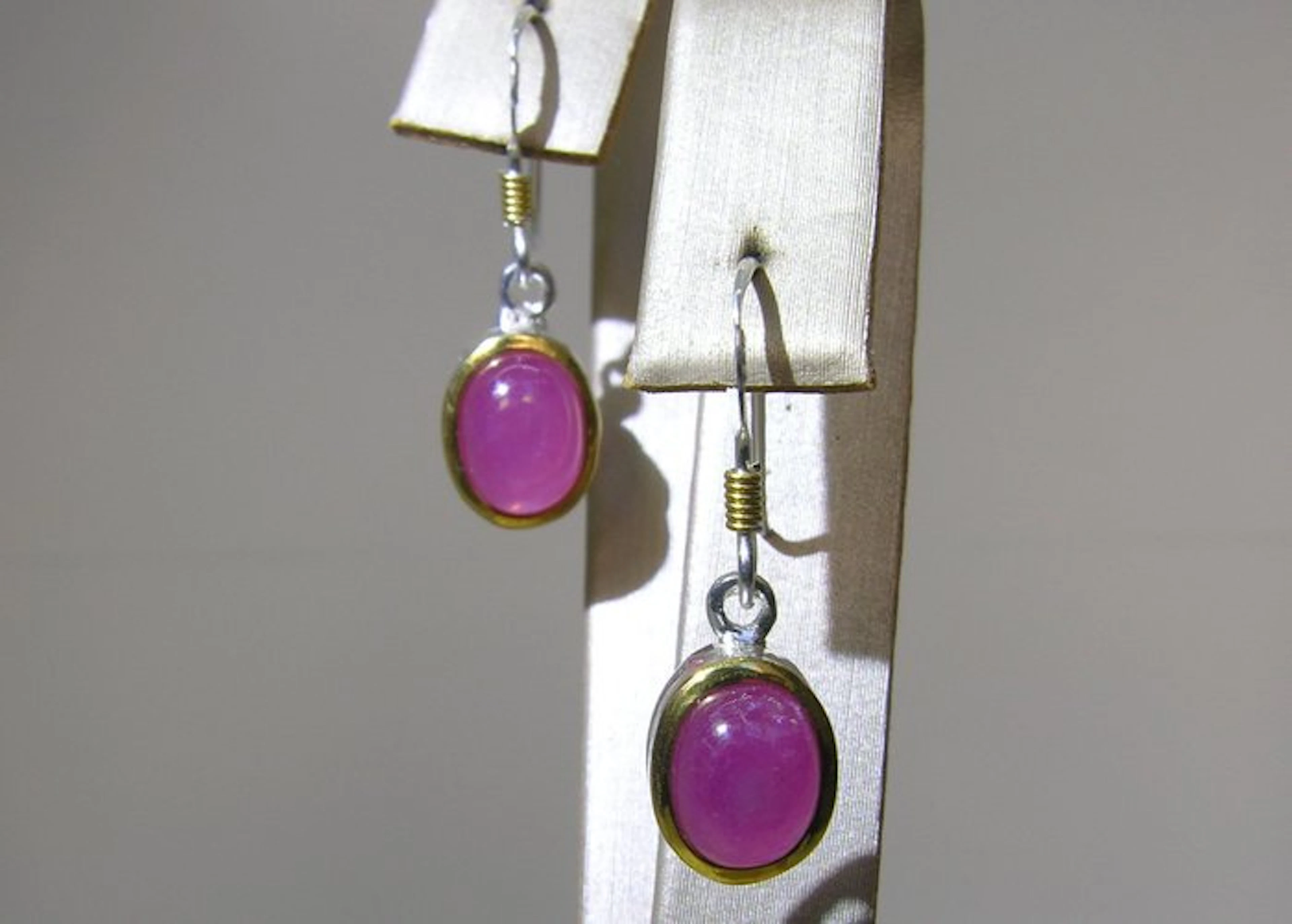 Ruby Earrings - Height: 25 mm - Width: 7.8 mm- 2.9 g - (2)