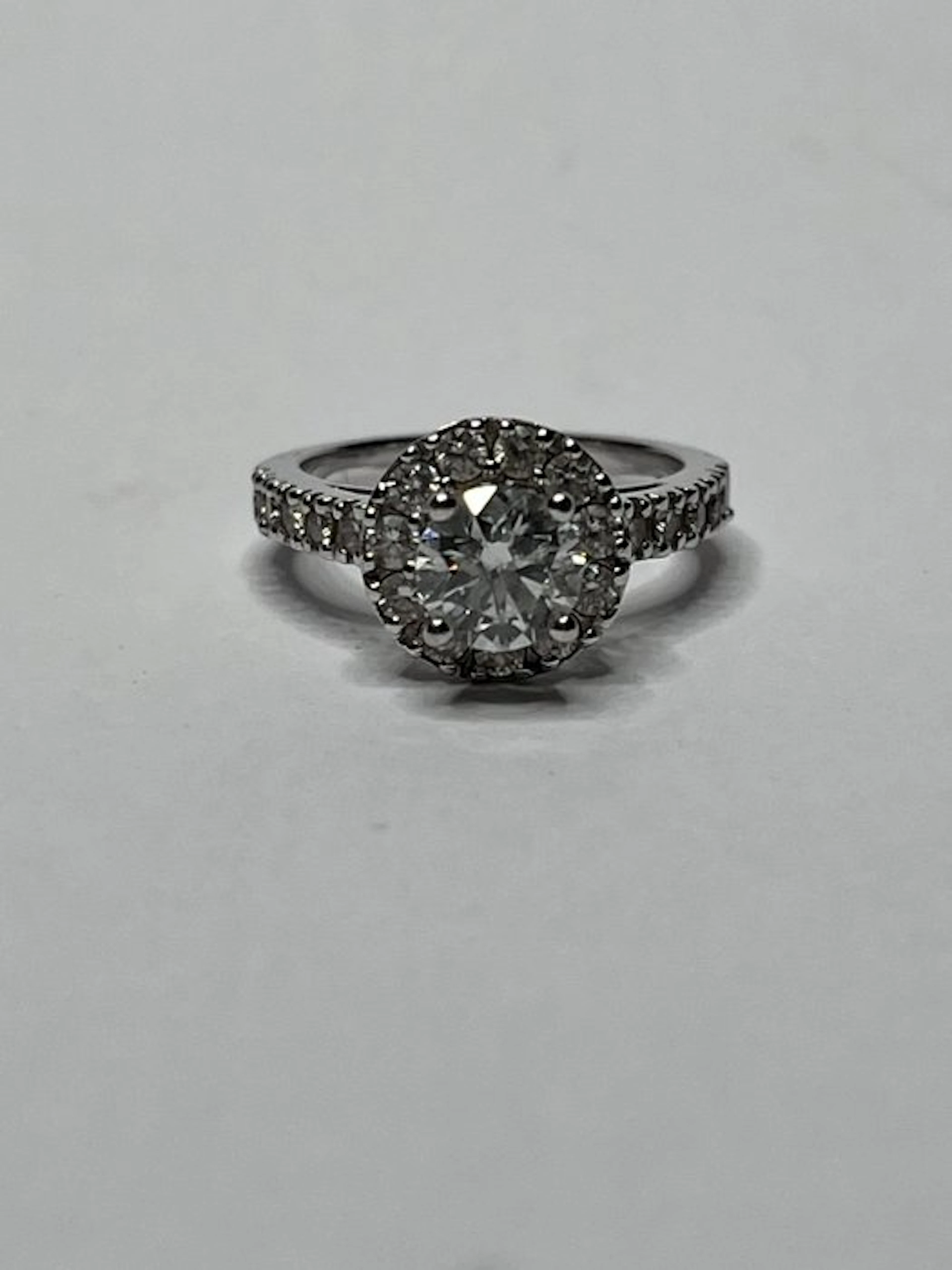 Engagement ring - 18 kt. White gold - 1.30ct. tw. Diamond (Natural) - Diamond