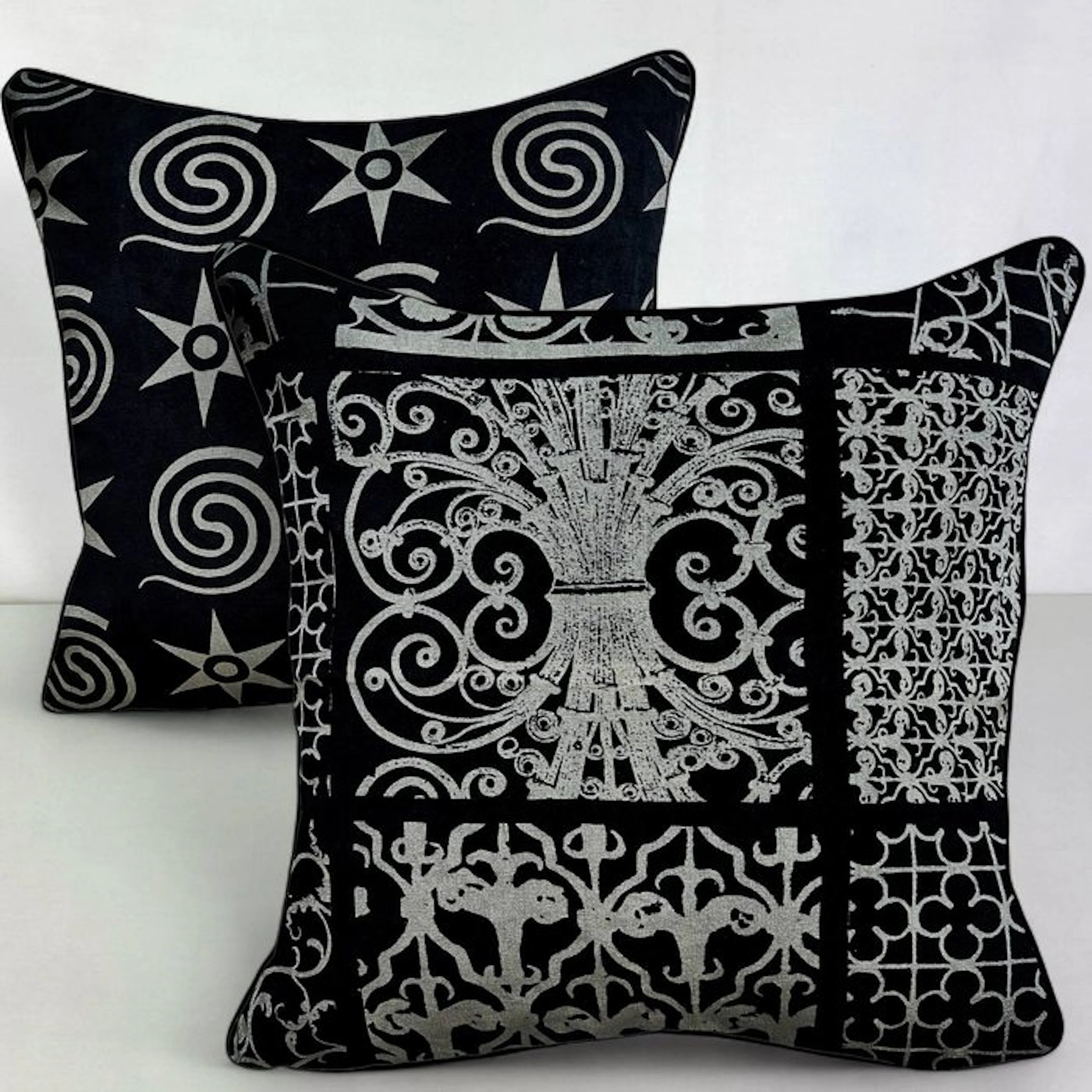 TIMNEY FOWLER - New set of two - Cushion