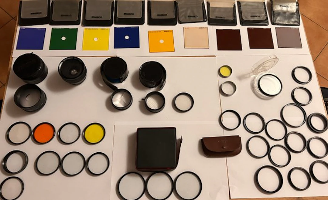 collezione imponente di accessori fotografici vintage...