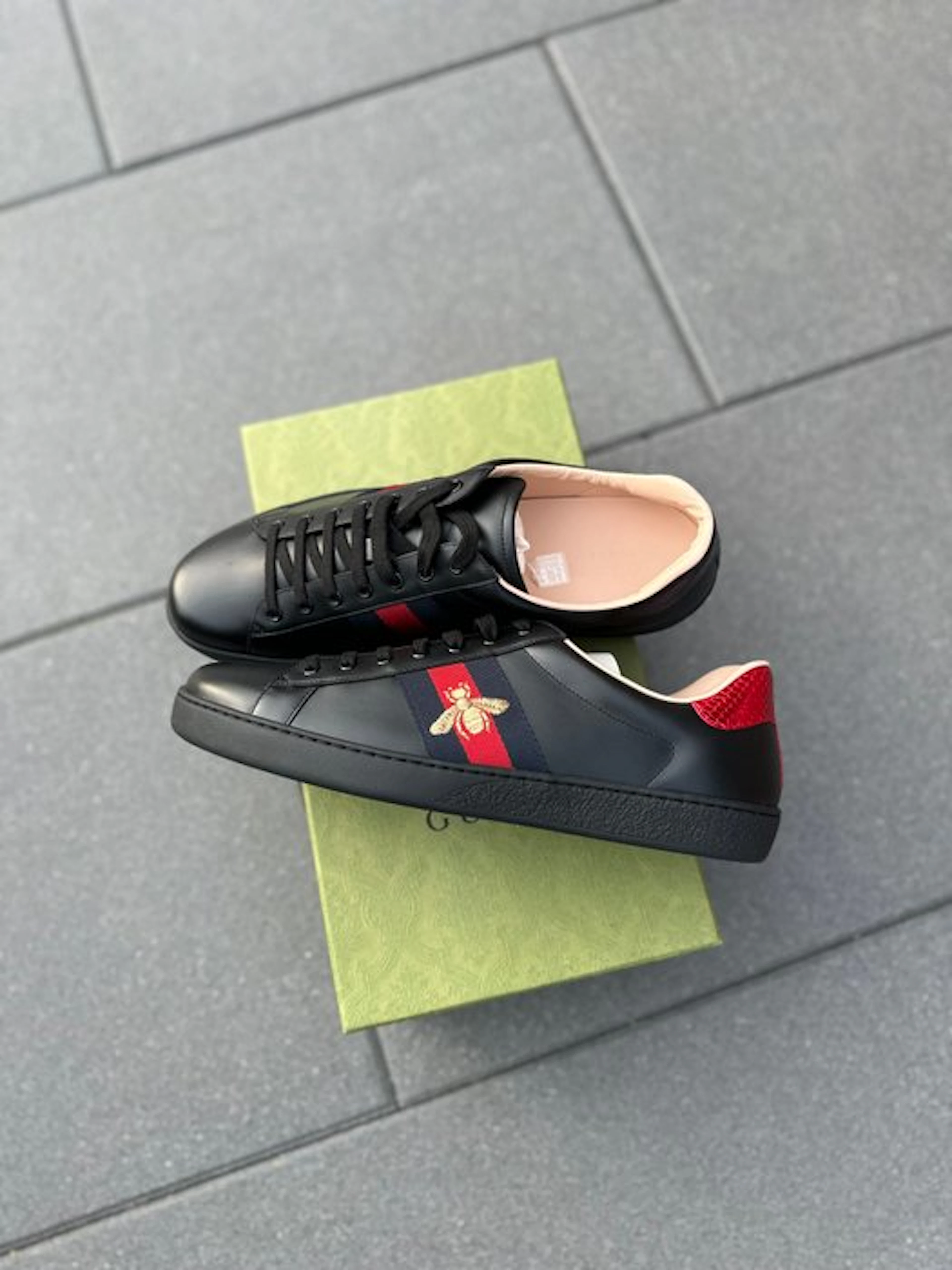 Gucci - ACE BEE - Sneakers - Size: EU 46.5 - New with tags