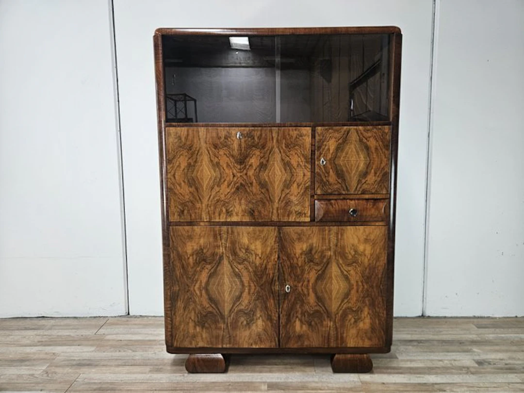 Display cabinet - Austrian Art Deco storefront window from the 1930s