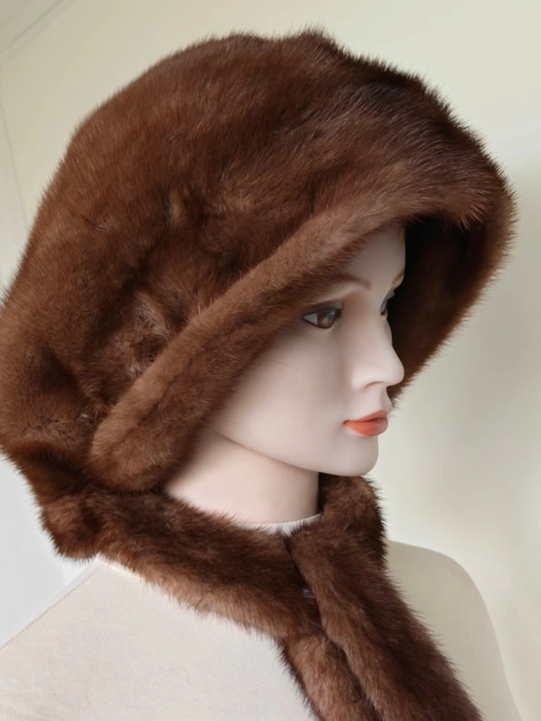 Artisan Furrier - Beanie - Mink, Fur