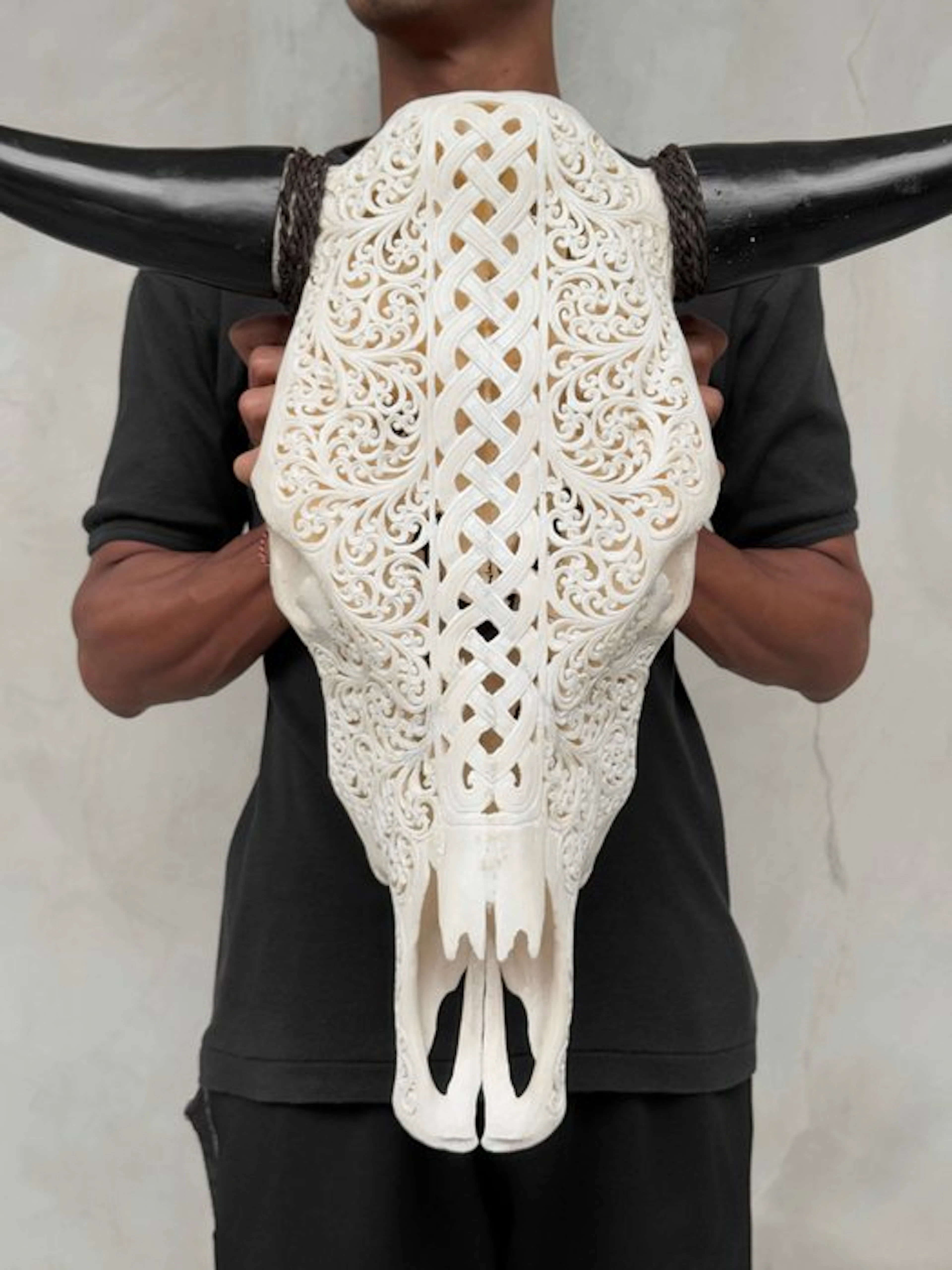 NO RESERVE PRICE - Authentic Large White- Hand Carved...