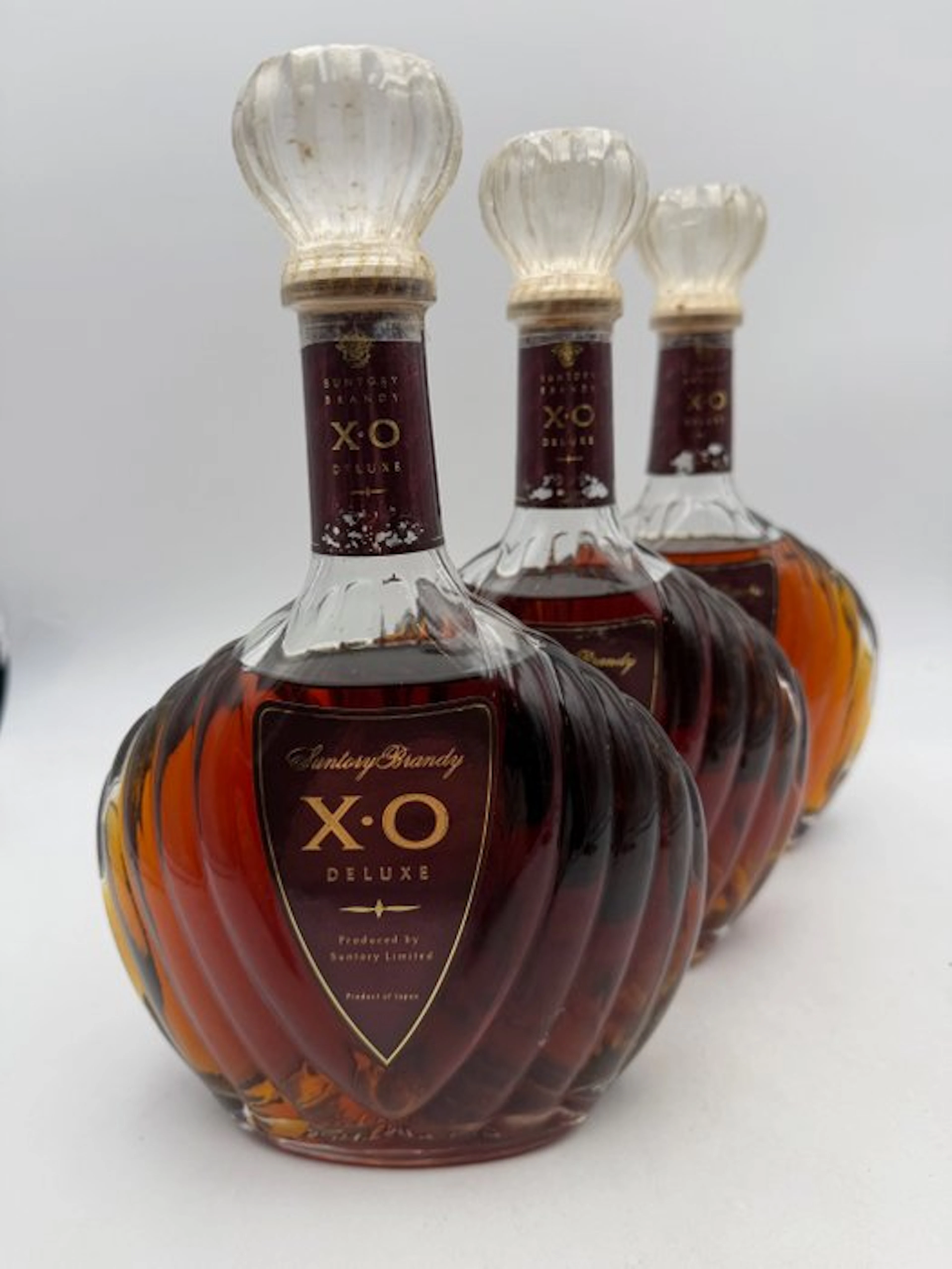 Suntory - Brandy XO Super Deluxe - b. 1980s, 1990s - 70cl - 3 bottles