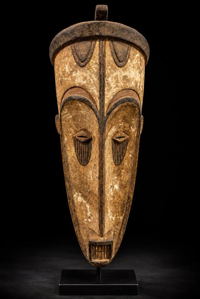 Mask - fang mask - Gabon (No reserve price)