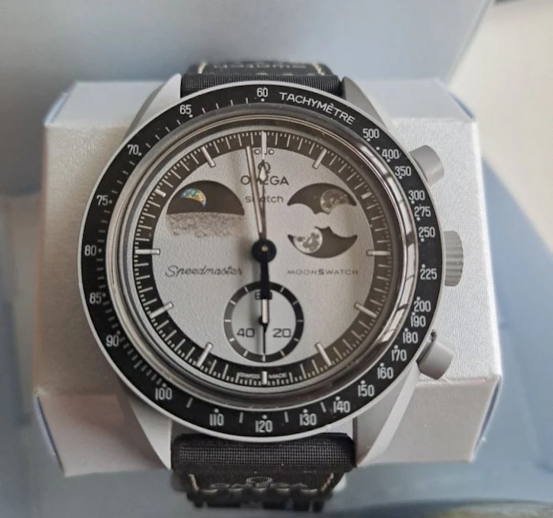 Omega x Swatch - Mission to Earthphase - No reserve price...