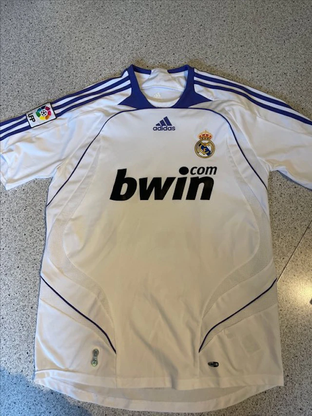Real Madrid - Spanish Football League - Wesley Sneijder - 2007 - Football