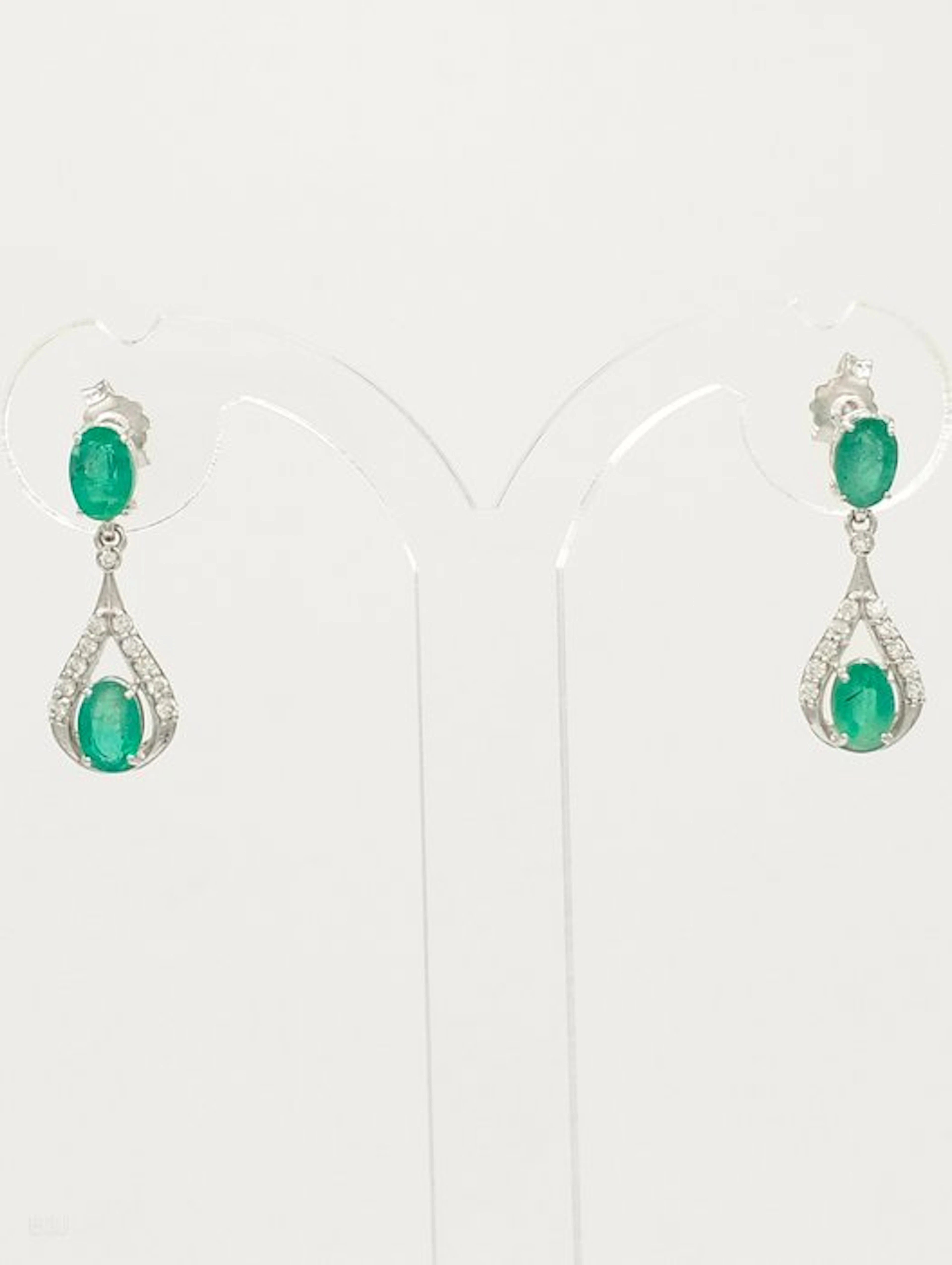 No reserve price - Earrings - 14 kt. White gold Emerald - Diamond