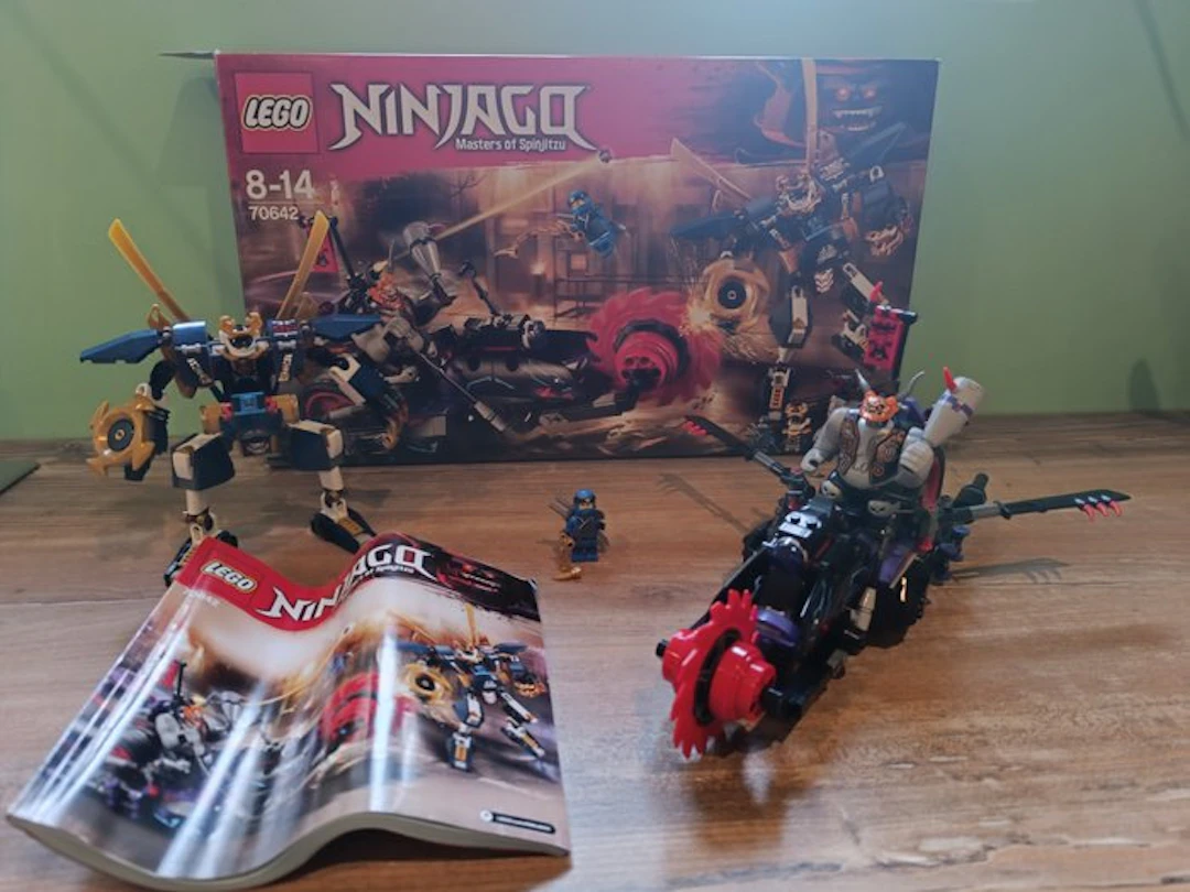 LEGO Set - 70642 - The Lego Movie - Ninjago Killow vs samurai x