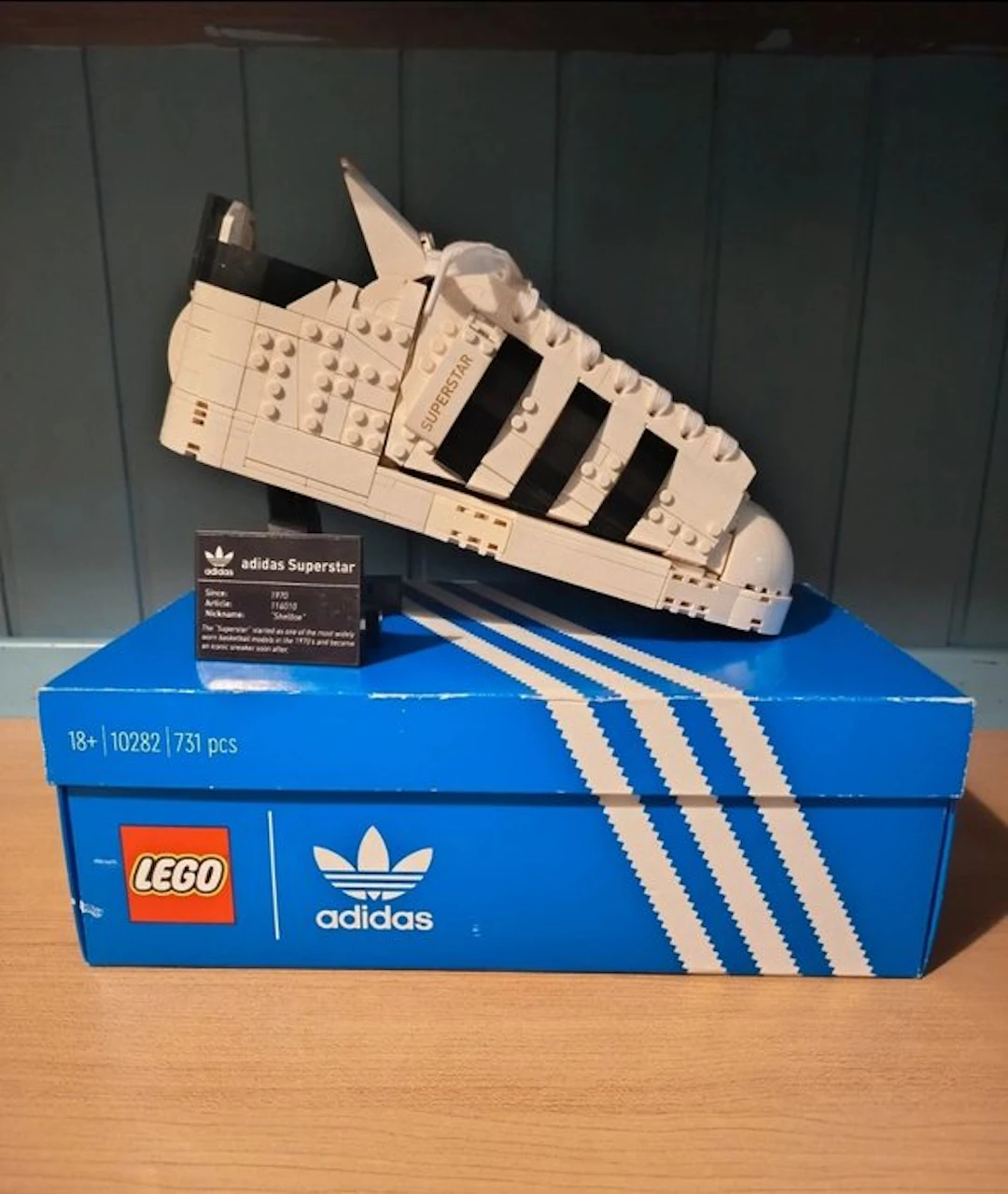 LEGO Set - 10282 - Promotional - adidas originals superstar