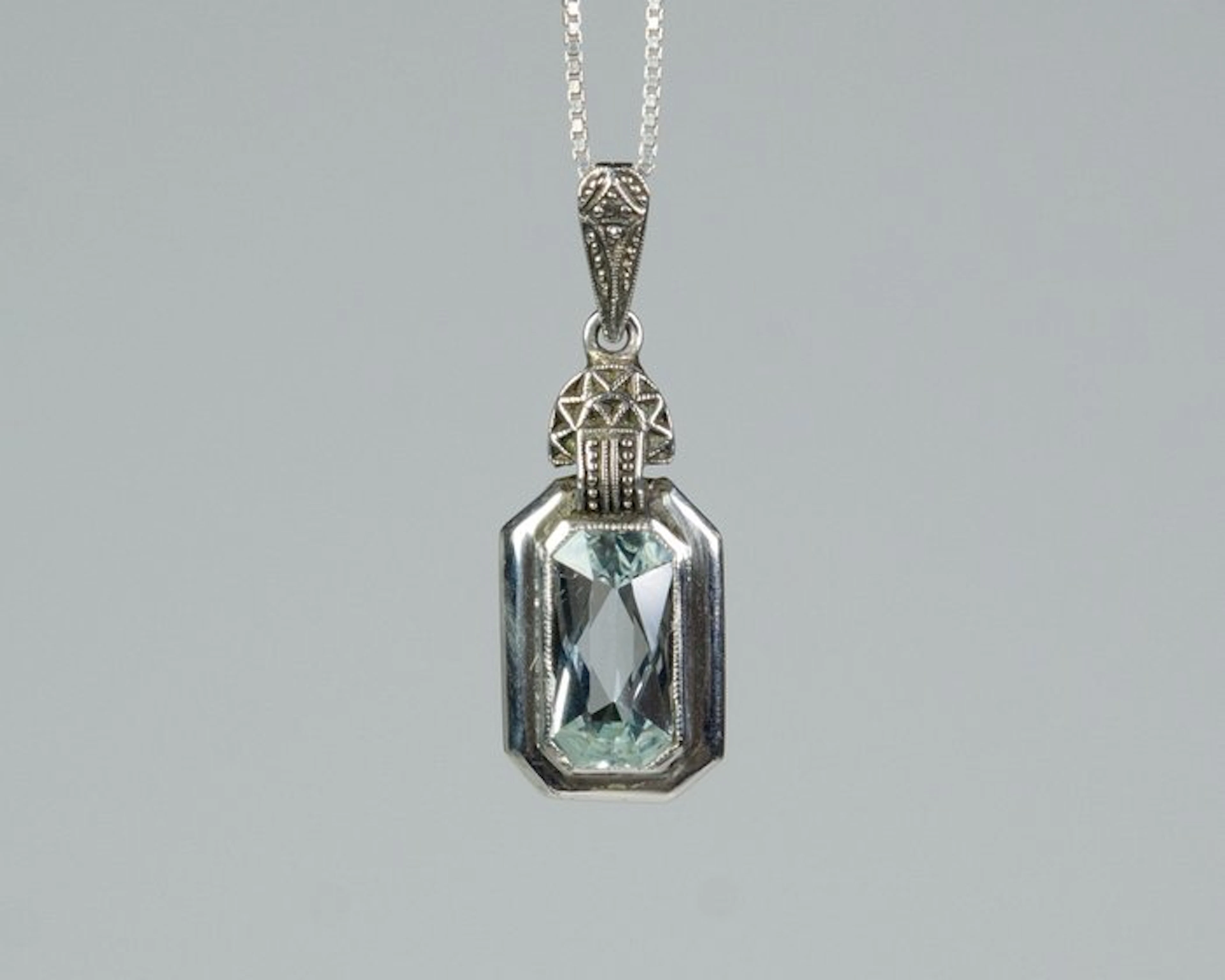 - Art Deco - 835 silver - 2.50 ct natural aquamarine - Necklace with pendant