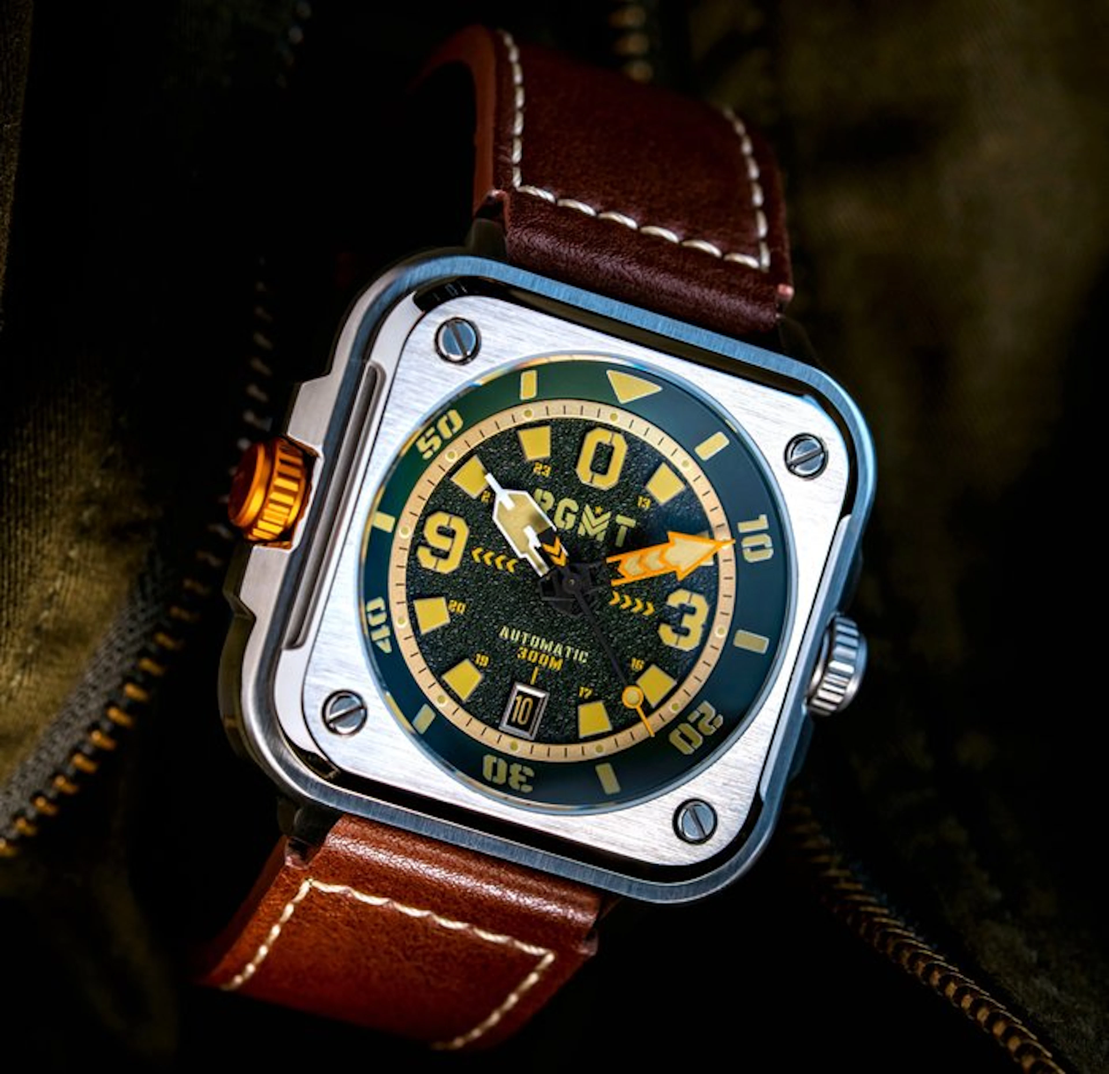 RGMT - Automatic - Sapphire - 21 Jewels - Square - Leather - NEW - Men - 2026