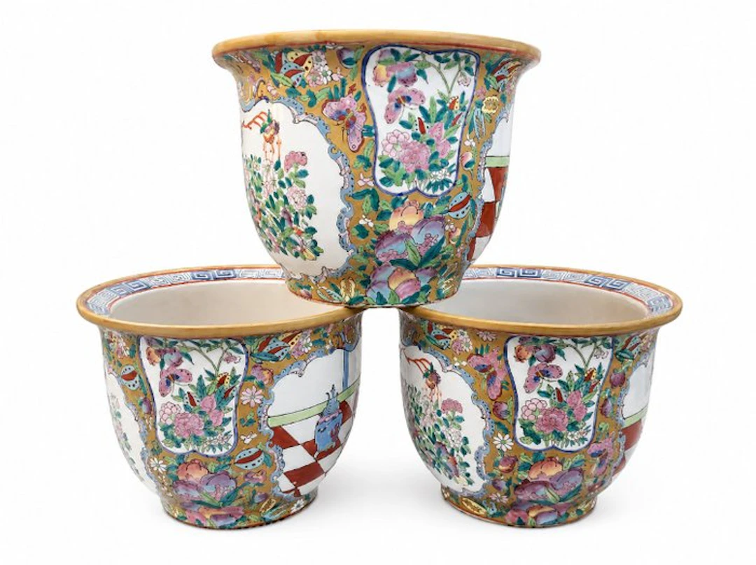 Flower pot (3) - Porcelain