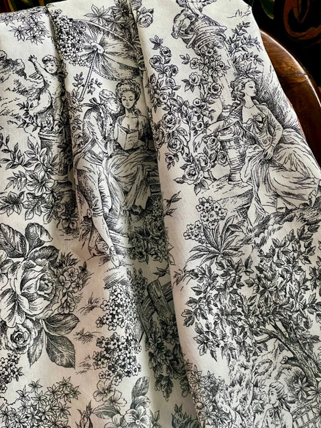 Five meters of double-width white and black Toile de Jouy...