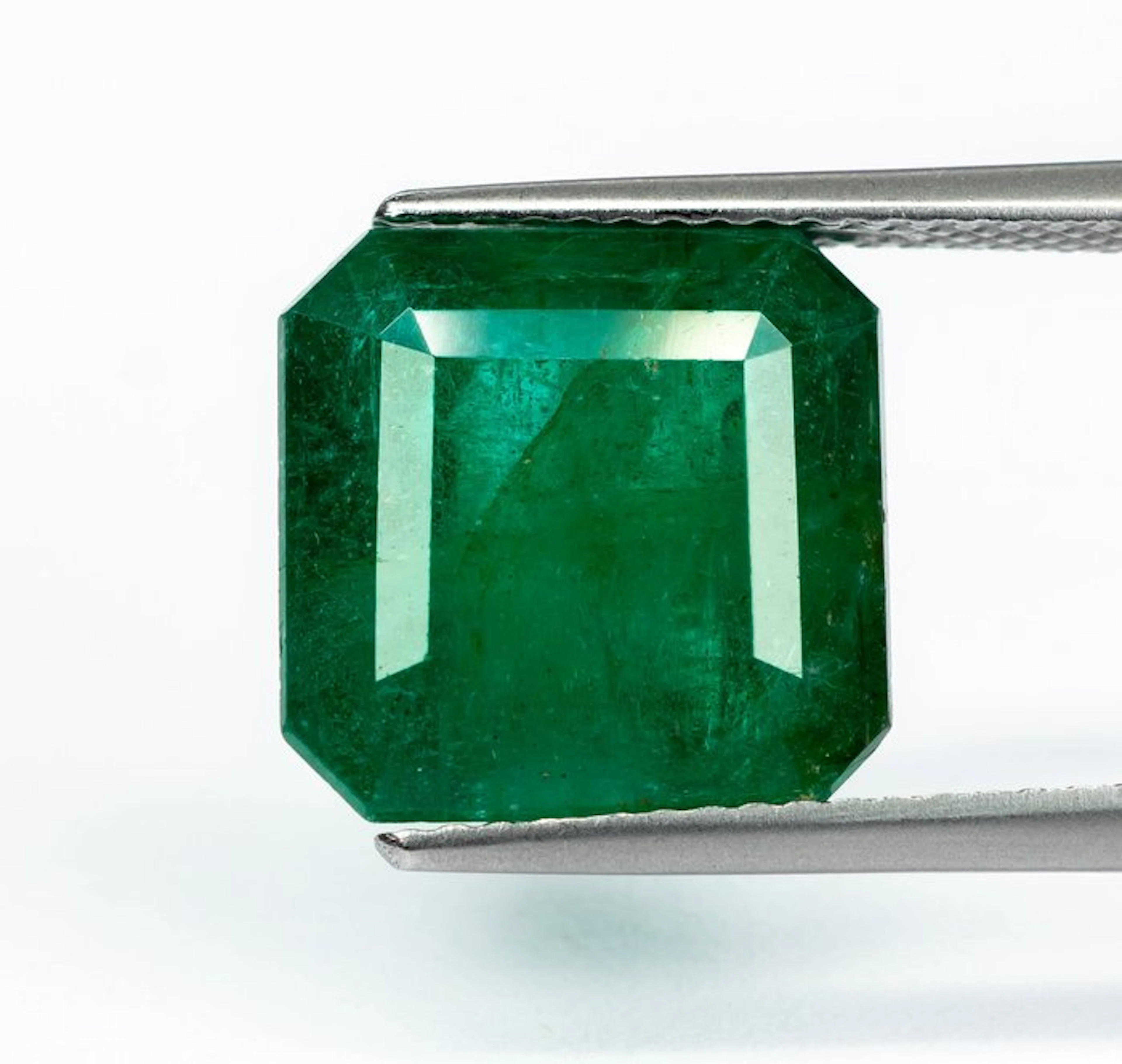 No reserve price Emerald - 7.65 ct - International...