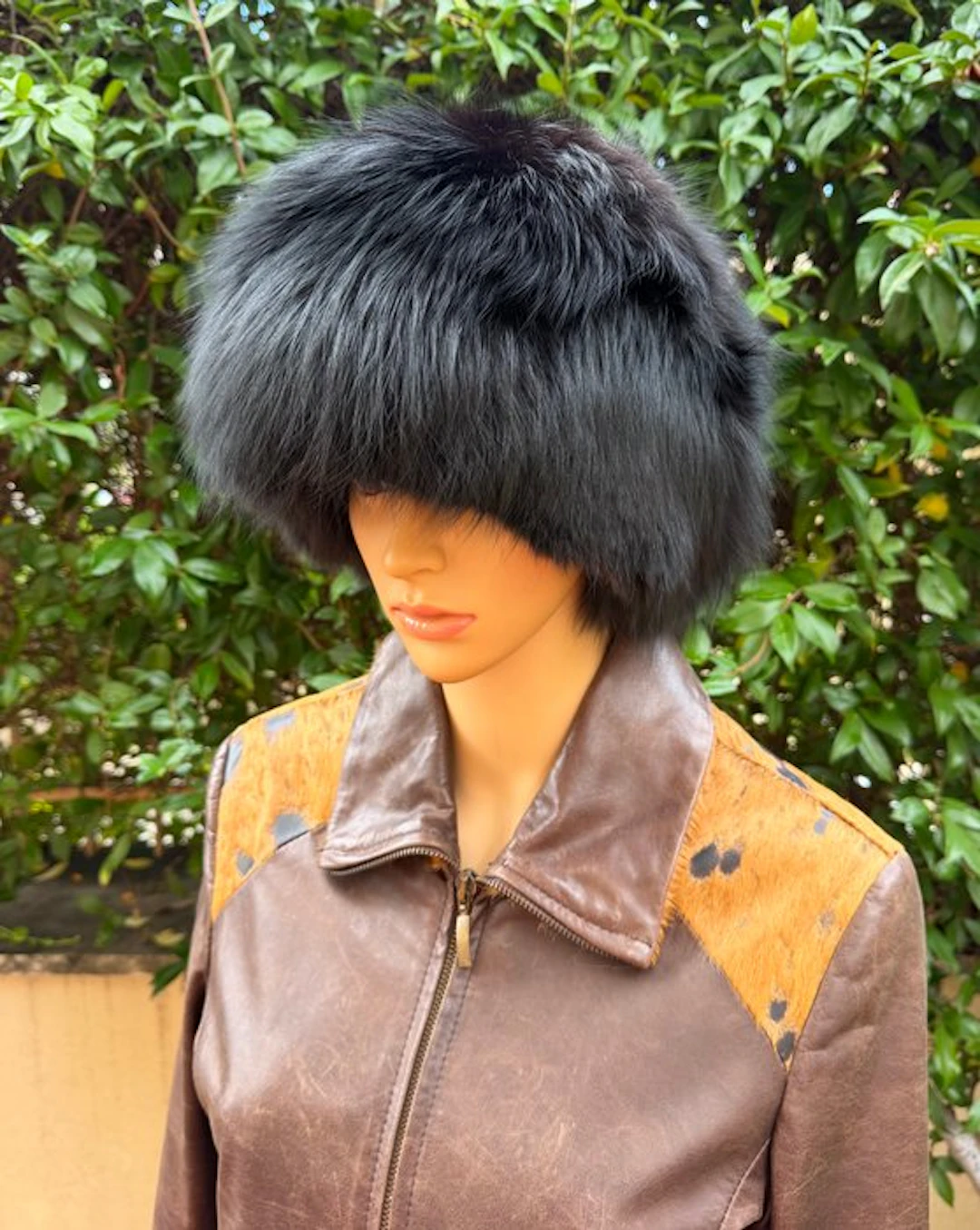 Artisan Furrier - Hat (1) - Fox