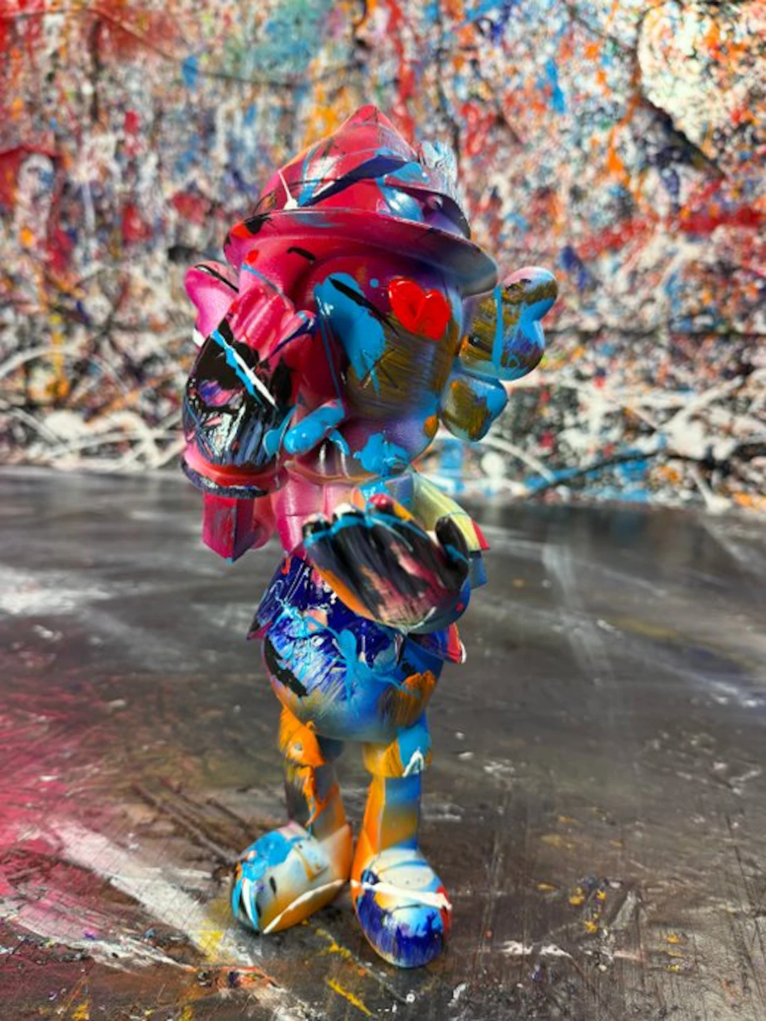 Kaws Amour Abstrait