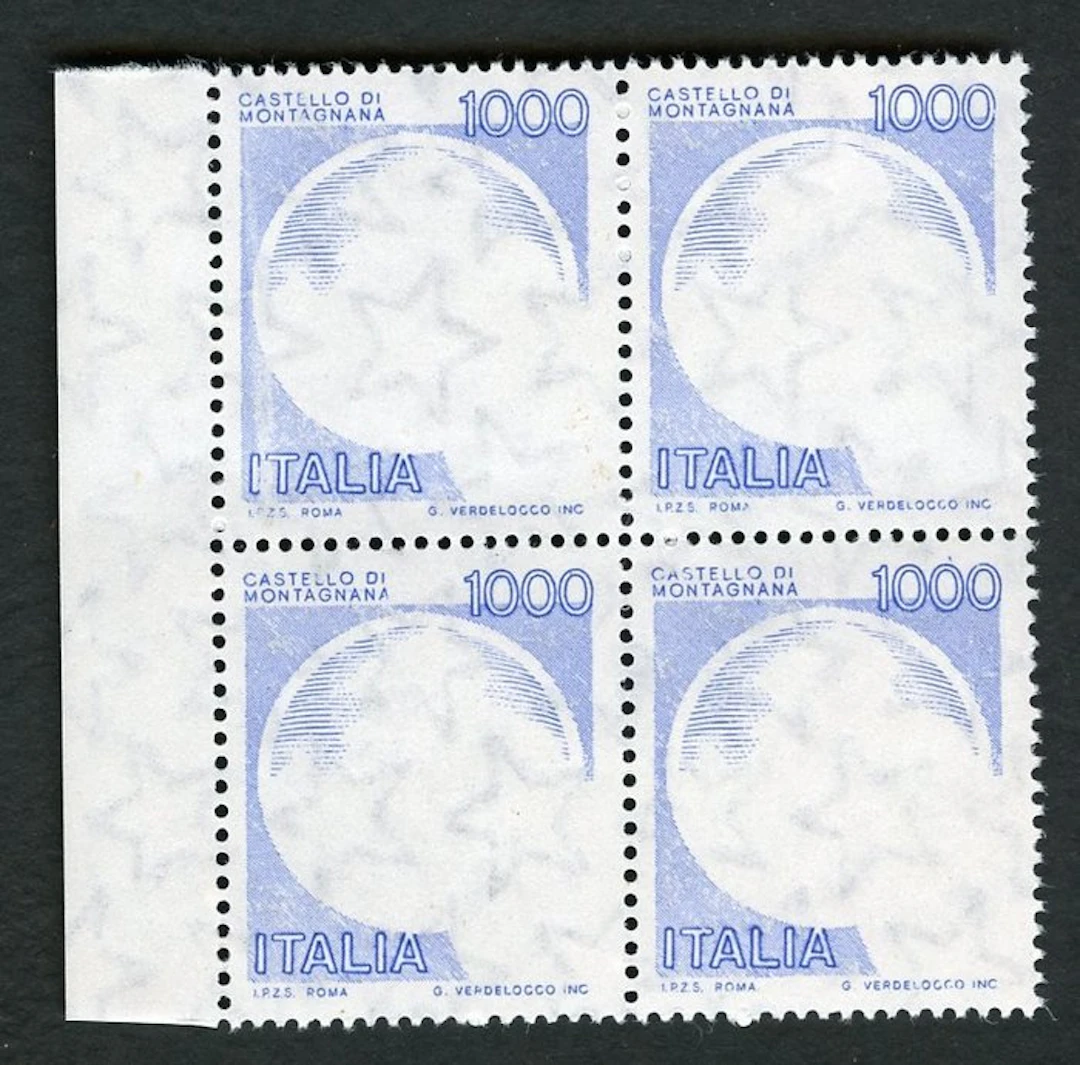 Italy 1980 - Beautiful block of four 1,000 Lire Castelli stamps
