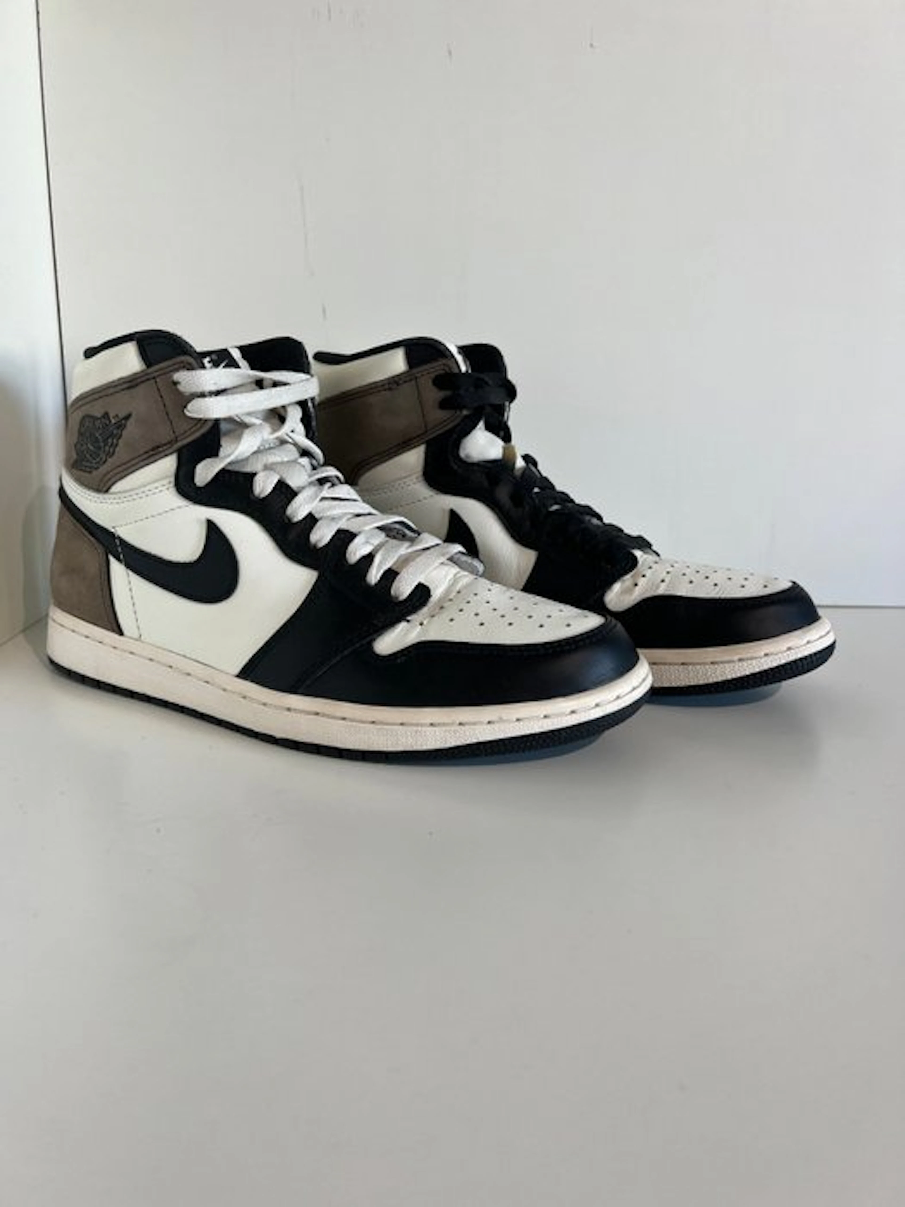 Air Jordan - Air Jordan 1 High OG - Sneakers - Size: EU 43