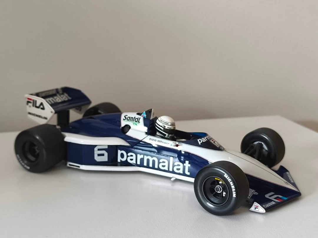 MiniChamps 1:18 - Model car - Brabham BT52