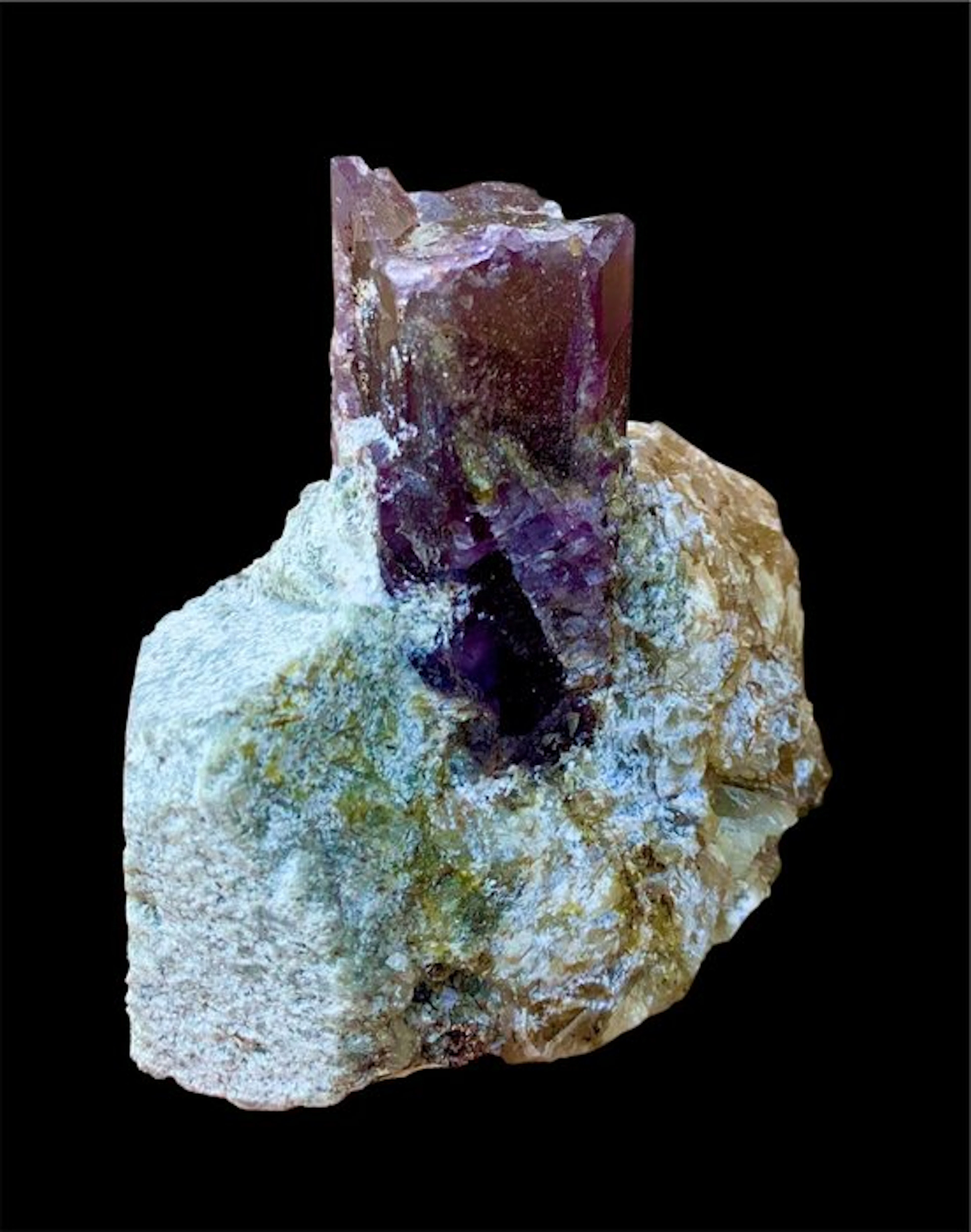 Scapolite Specimen - Height: 72 mm - Width: 66 mm - 238 g - (1)