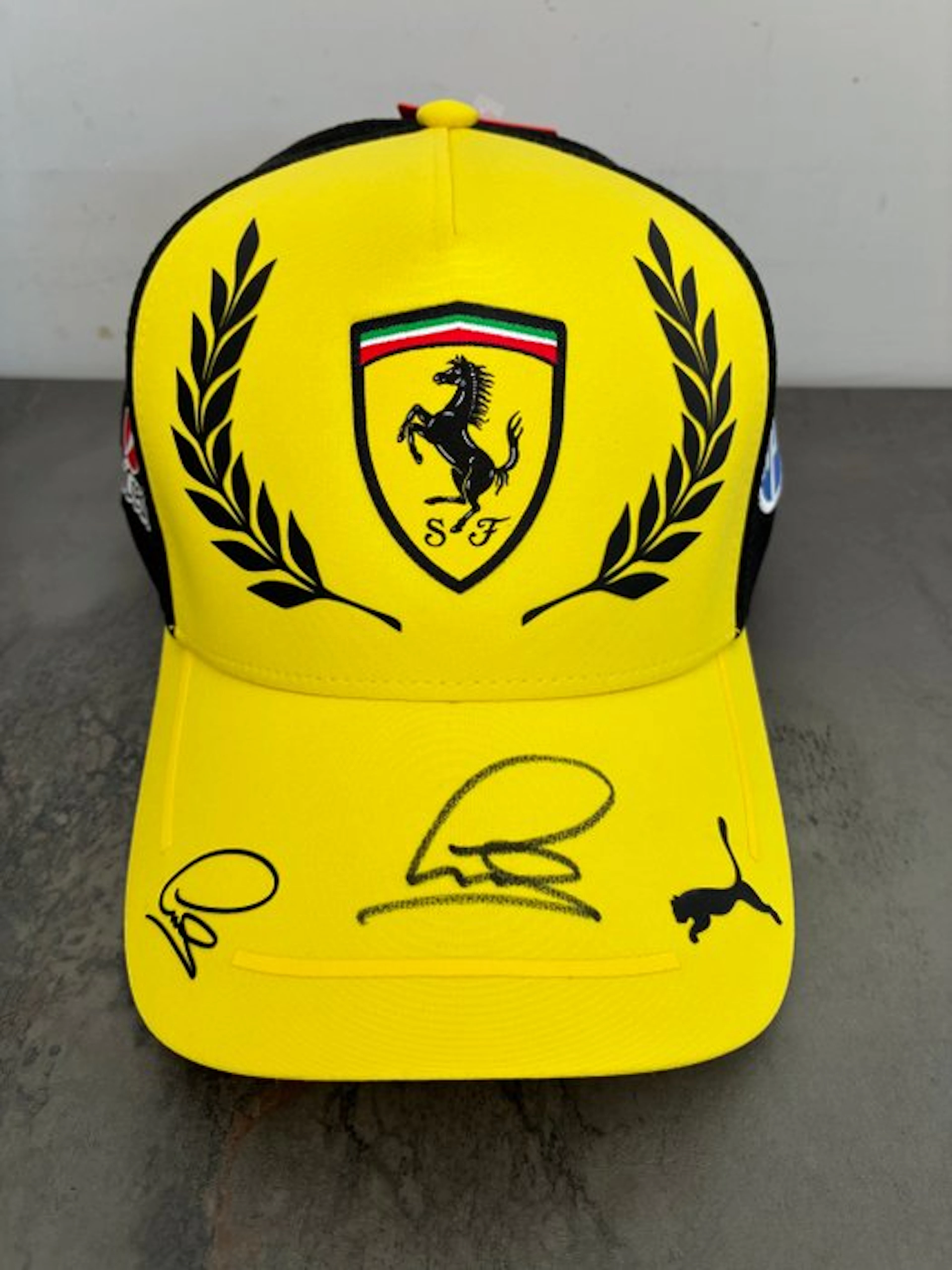 Ferrari - GP Silvertone - Lewis Hamilton - 2026 - Team wear