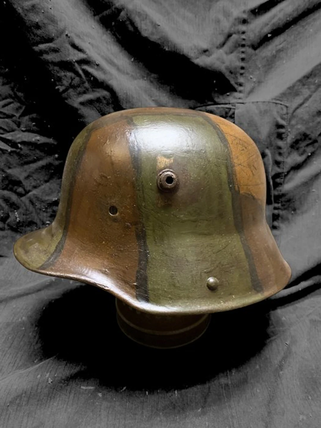 Germany - WW1 German helmet Stahlhelm M1916 mimicry...