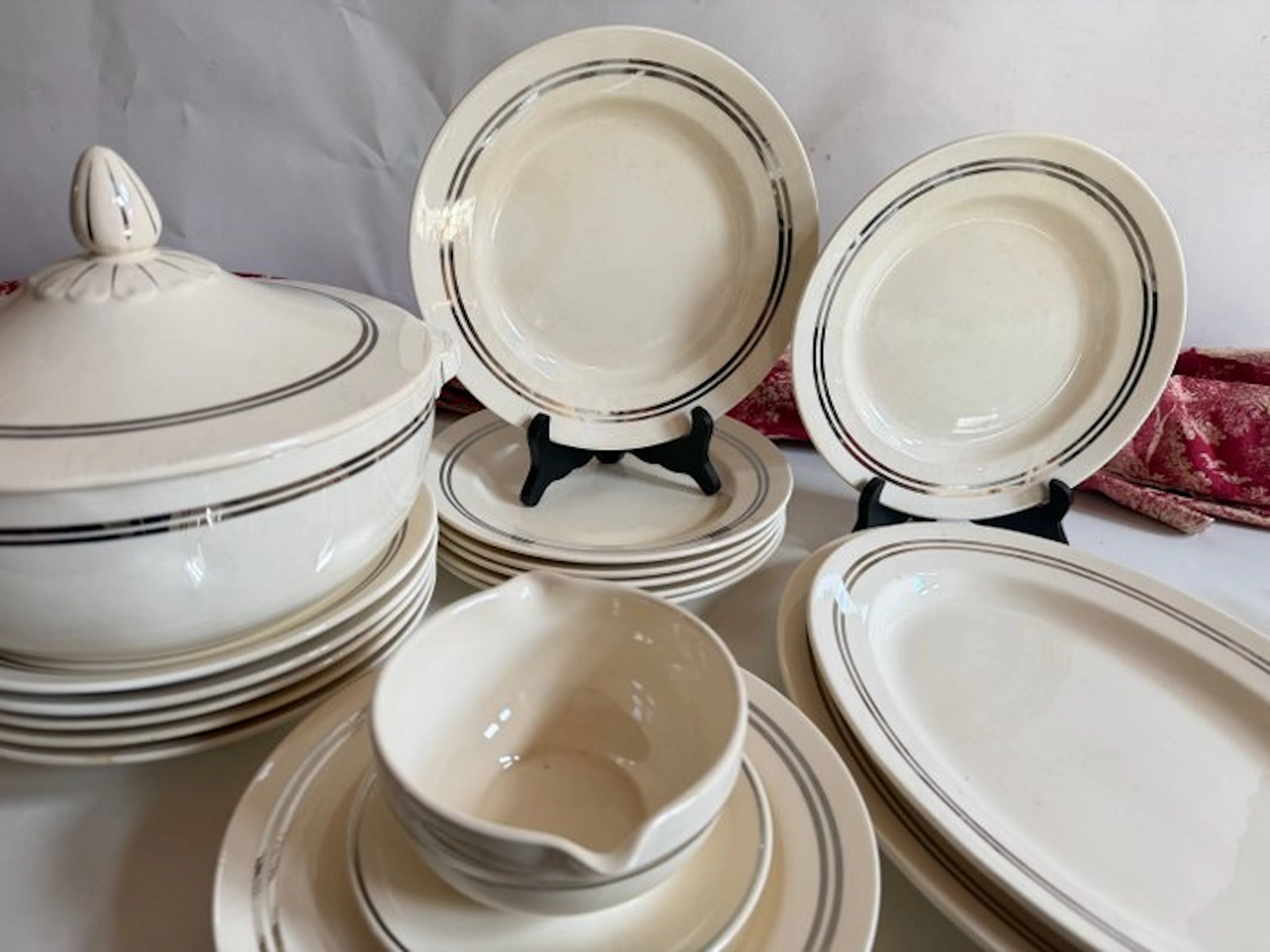 Villeroy & Boch - Table service - "Genuine Mettlach" Chic