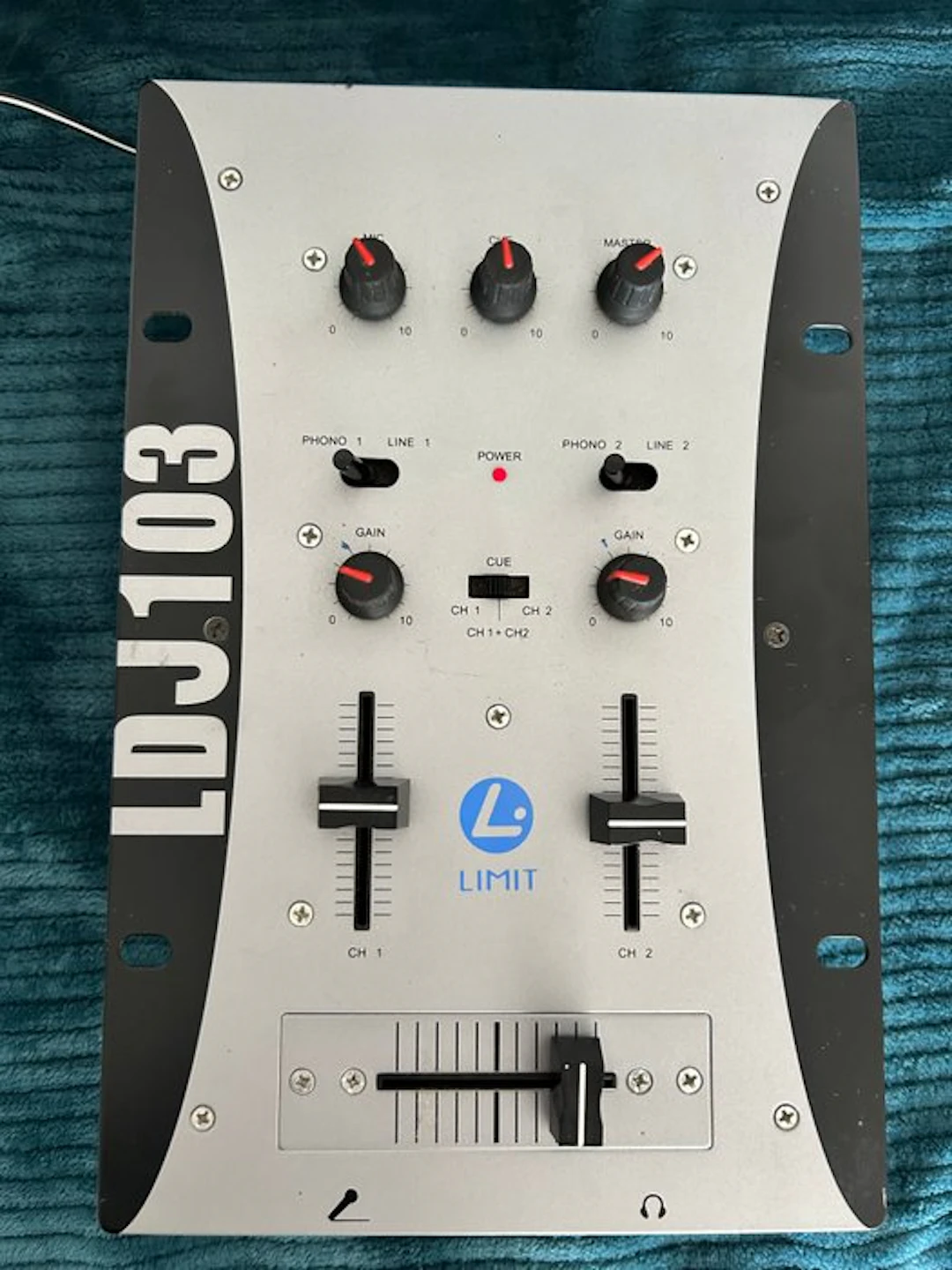 Limit - LDJ 103 Digital mixer