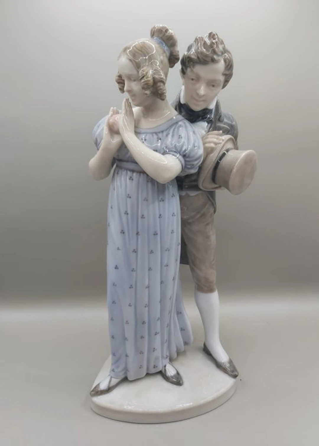 Royal Copenhagen - Christian Thomsen - Figure - Der...