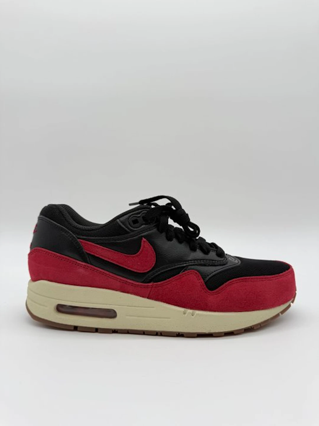 Nike - Nike Air Max 1 Red Black Sail - Sneakers - Size: EU 39