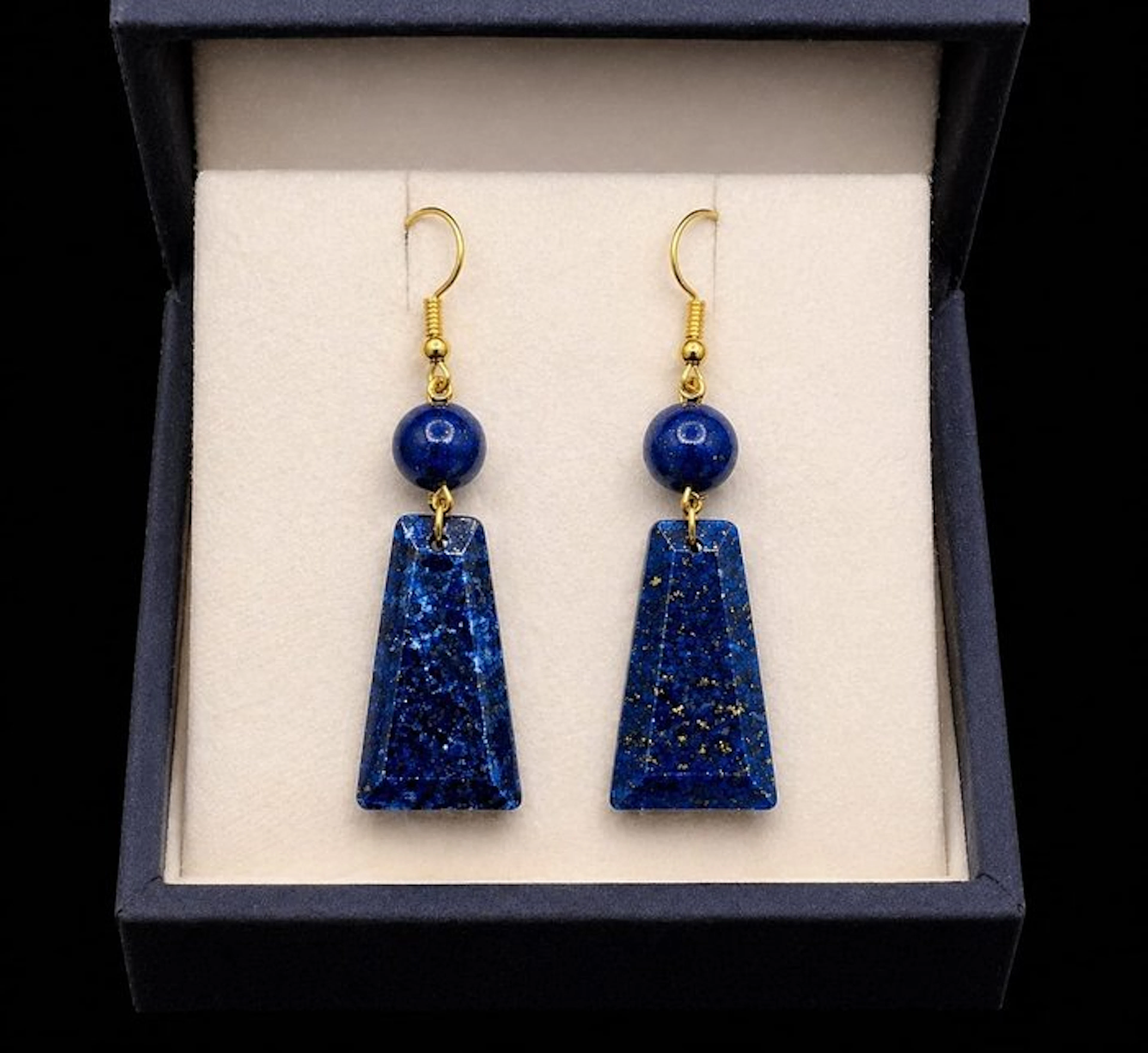 Exquisite Natural Lapis Lazuli Earrings of First Quality - Pensientes