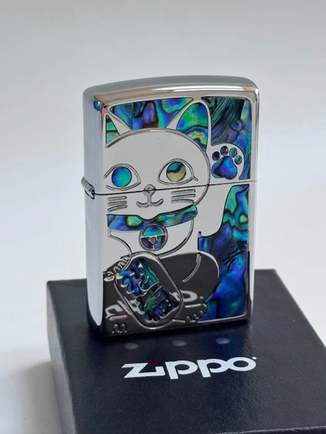 Zippo - Gatto portafortuna (Maneki-neko) - No reserve price - Lighter - Brass