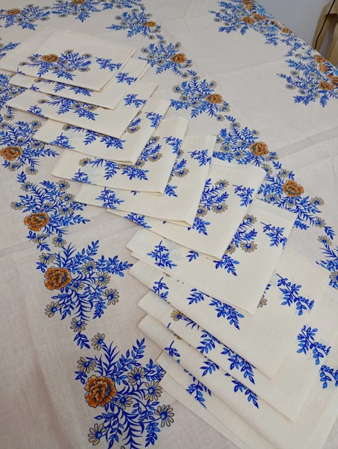 Tablecloth - 232 cm - 136 cm - Vintage dining set with a...